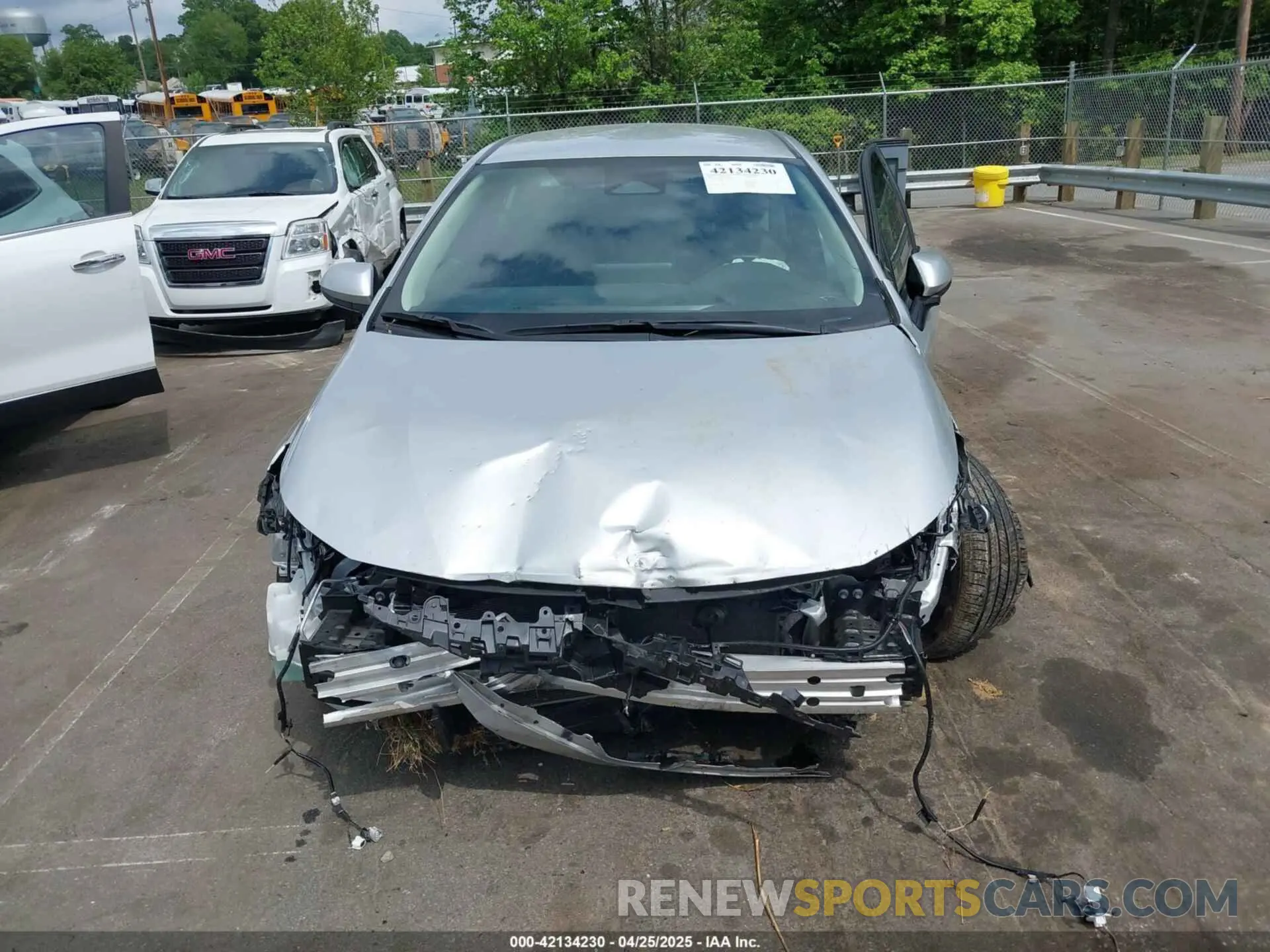10 Photograph of a damaged car 5YFB4MDE3RP092783 TOYOTA COROLLA 2024