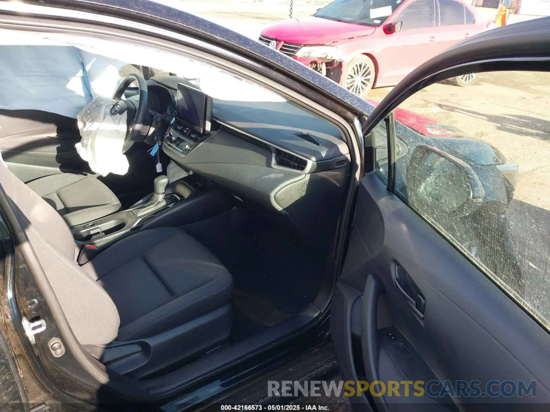 5 Photograph of a damaged car 5YFB4MDE3RP100753 TOYOTA COROLLA 2024