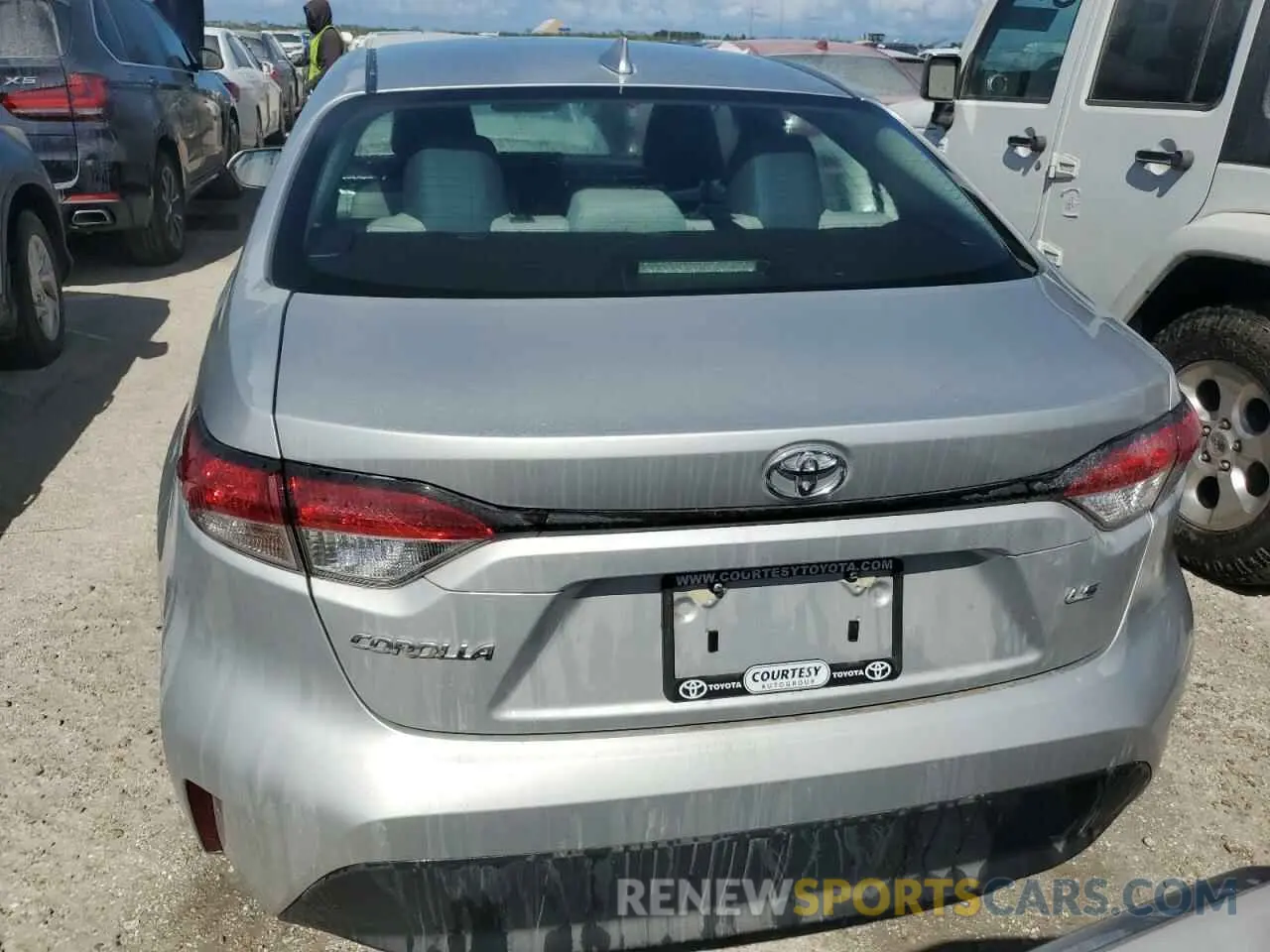 6 Photograph of a damaged car 5YFB4MDE3RP107069 TOYOTA COROLLA 2024