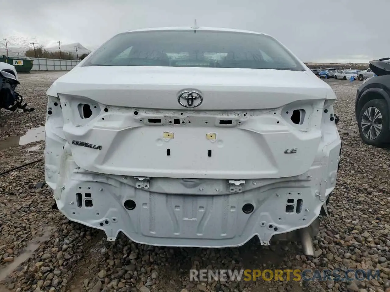 6 Photograph of a damaged car 5YFB4MDE3RP122834 TOYOTA COROLLA 2024