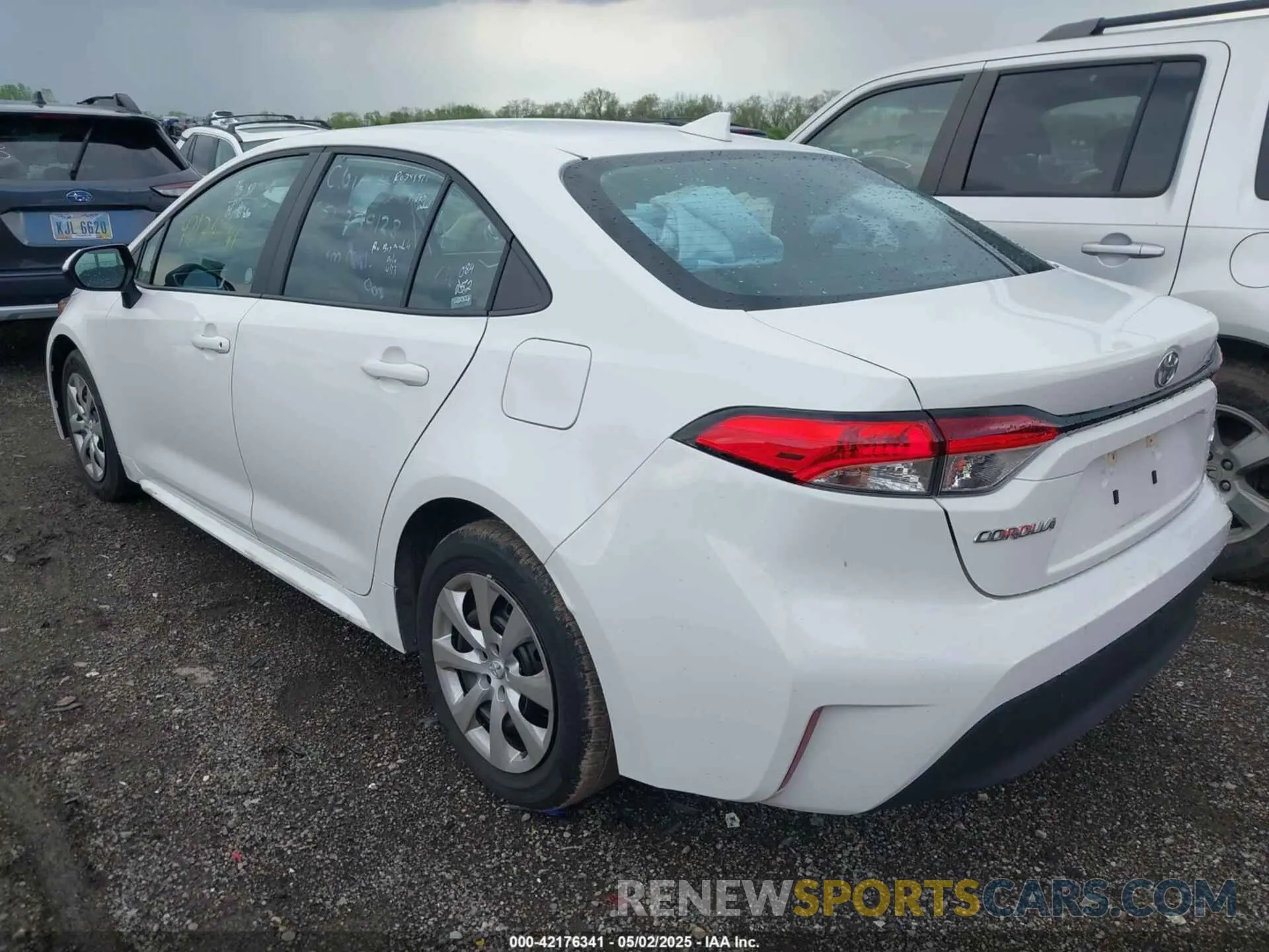 3 Photograph of a damaged car 5YFB4MDE3RP124194 TOYOTA COROLLA 2024