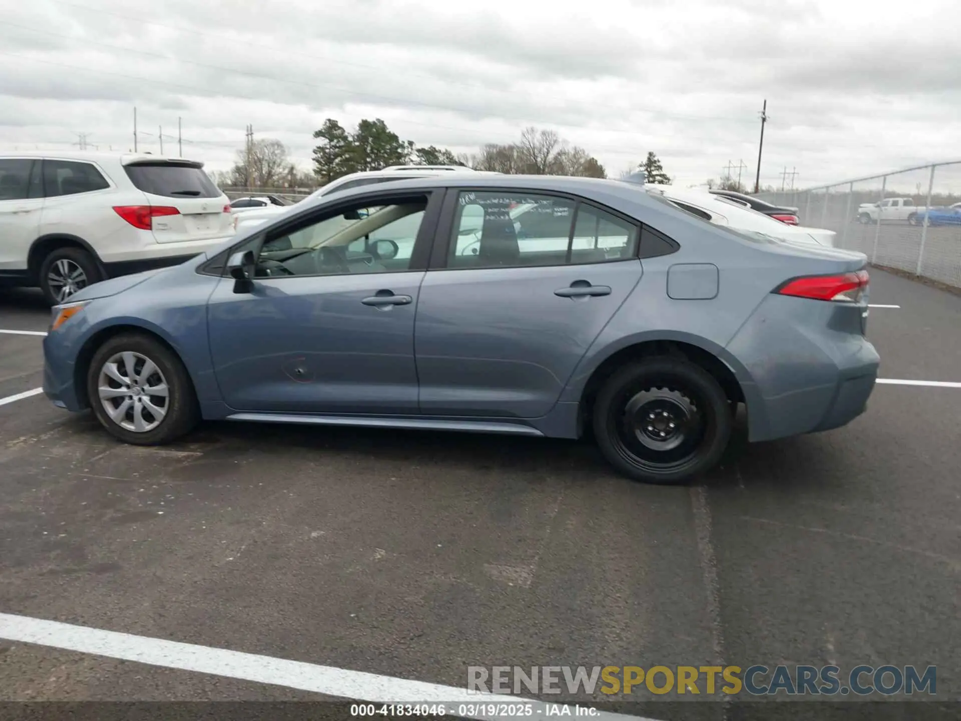 14 Photograph of a damaged car 5YFB4MDE3RP124485 TOYOTA COROLLA 2024