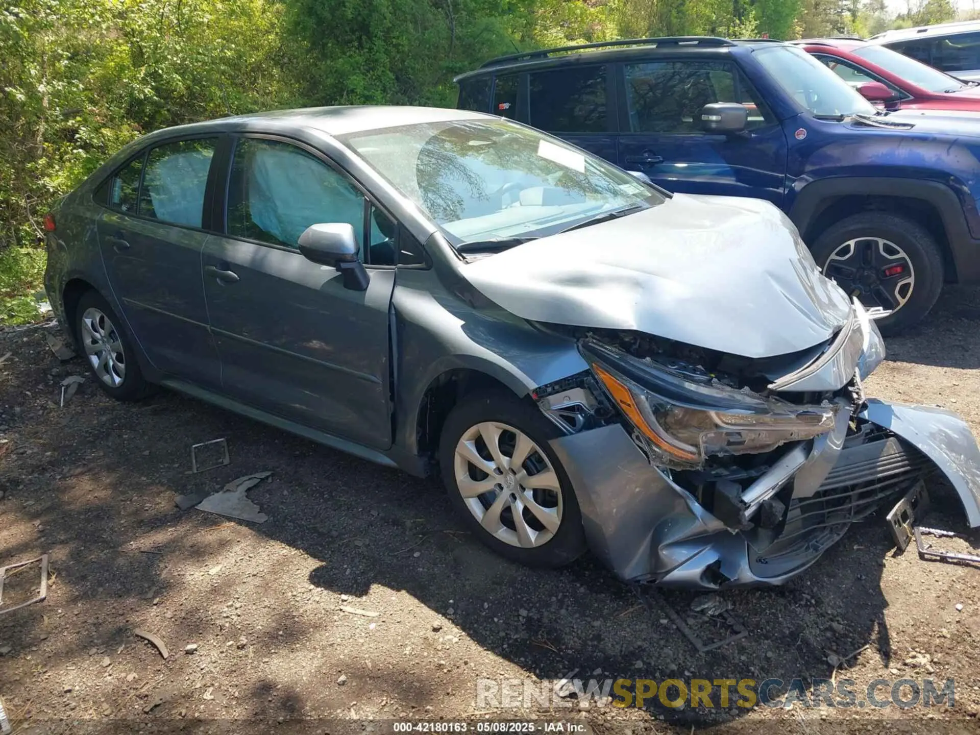 1 Photograph of a damaged car 5YFB4MDE3RP137186 TOYOTA COROLLA 2024