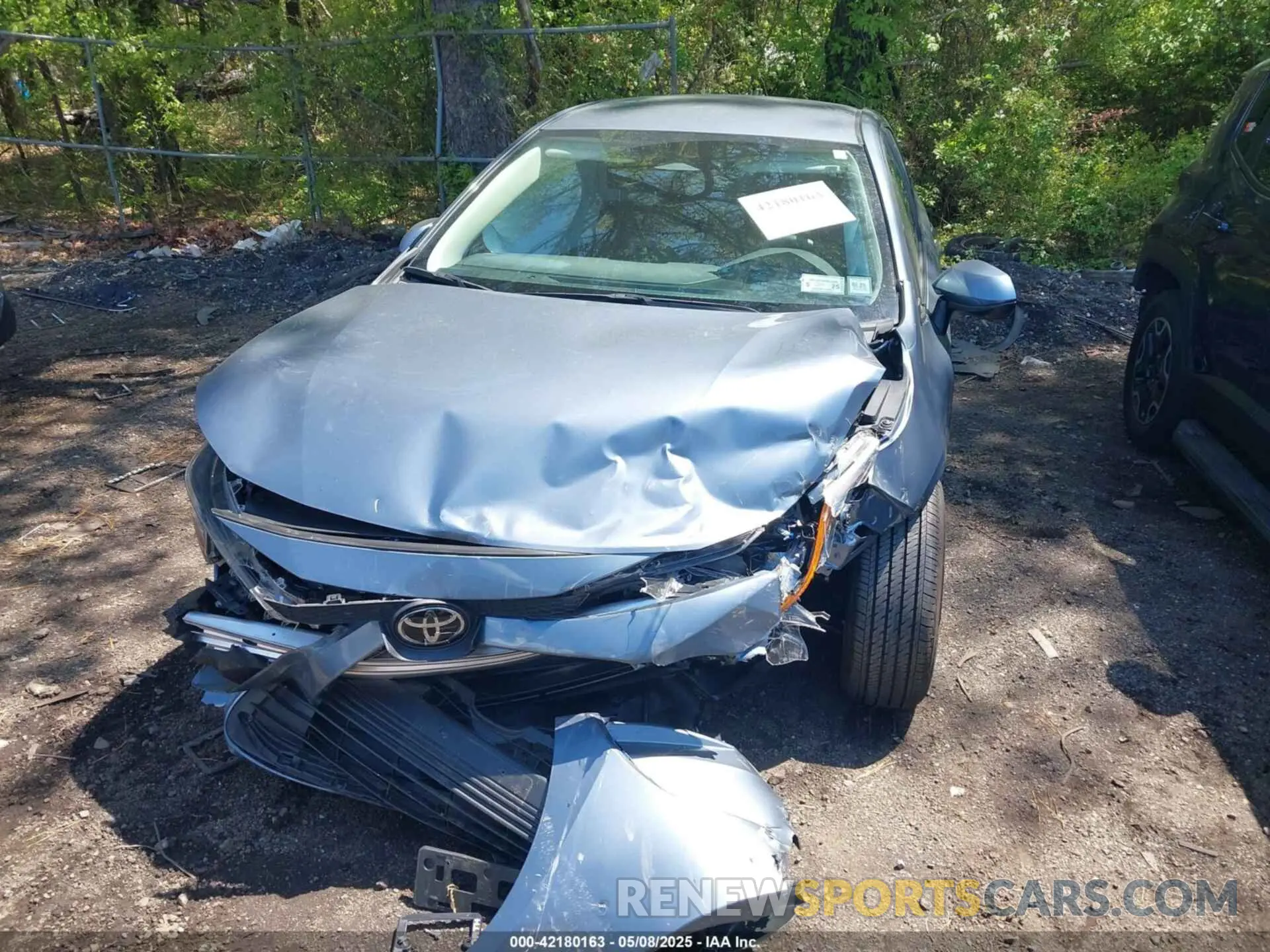 12 Photograph of a damaged car 5YFB4MDE3RP137186 TOYOTA COROLLA 2024