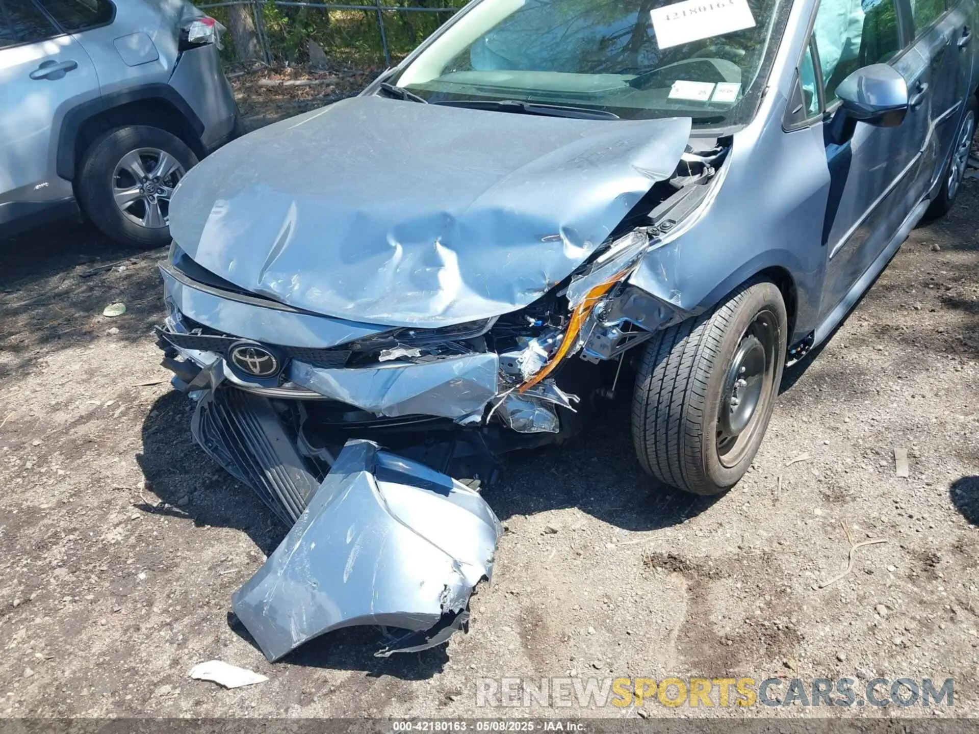 6 Photograph of a damaged car 5YFB4MDE3RP137186 TOYOTA COROLLA 2024