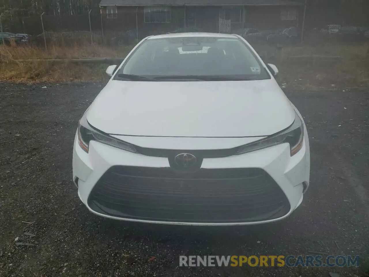 5 Photograph of a damaged car 5YFB4MDE3RP159639 TOYOTA COROLLA 2024