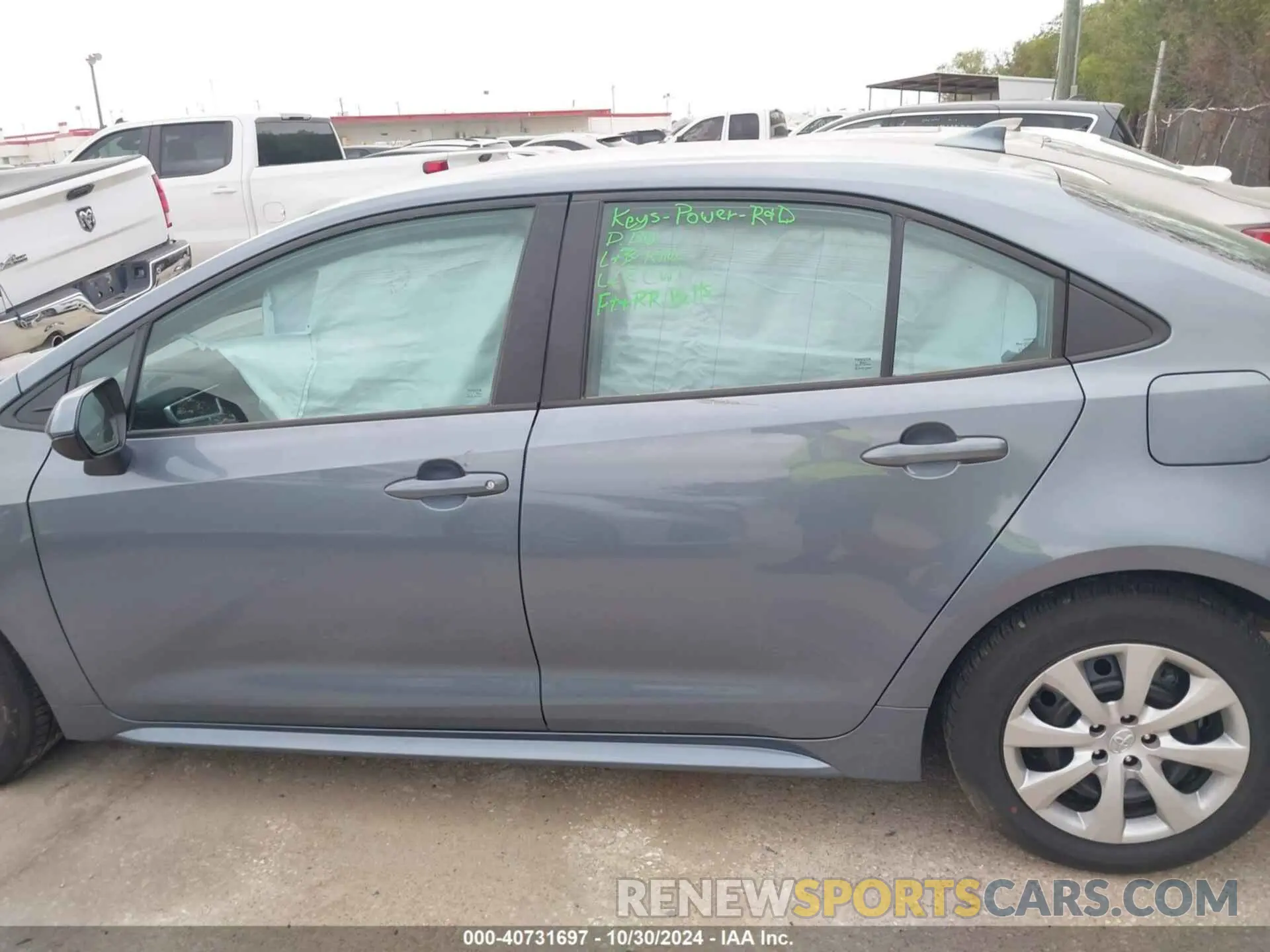 14 Photograph of a damaged car 5YFB4MDE3RP168714 TOYOTA COROLLA 2024