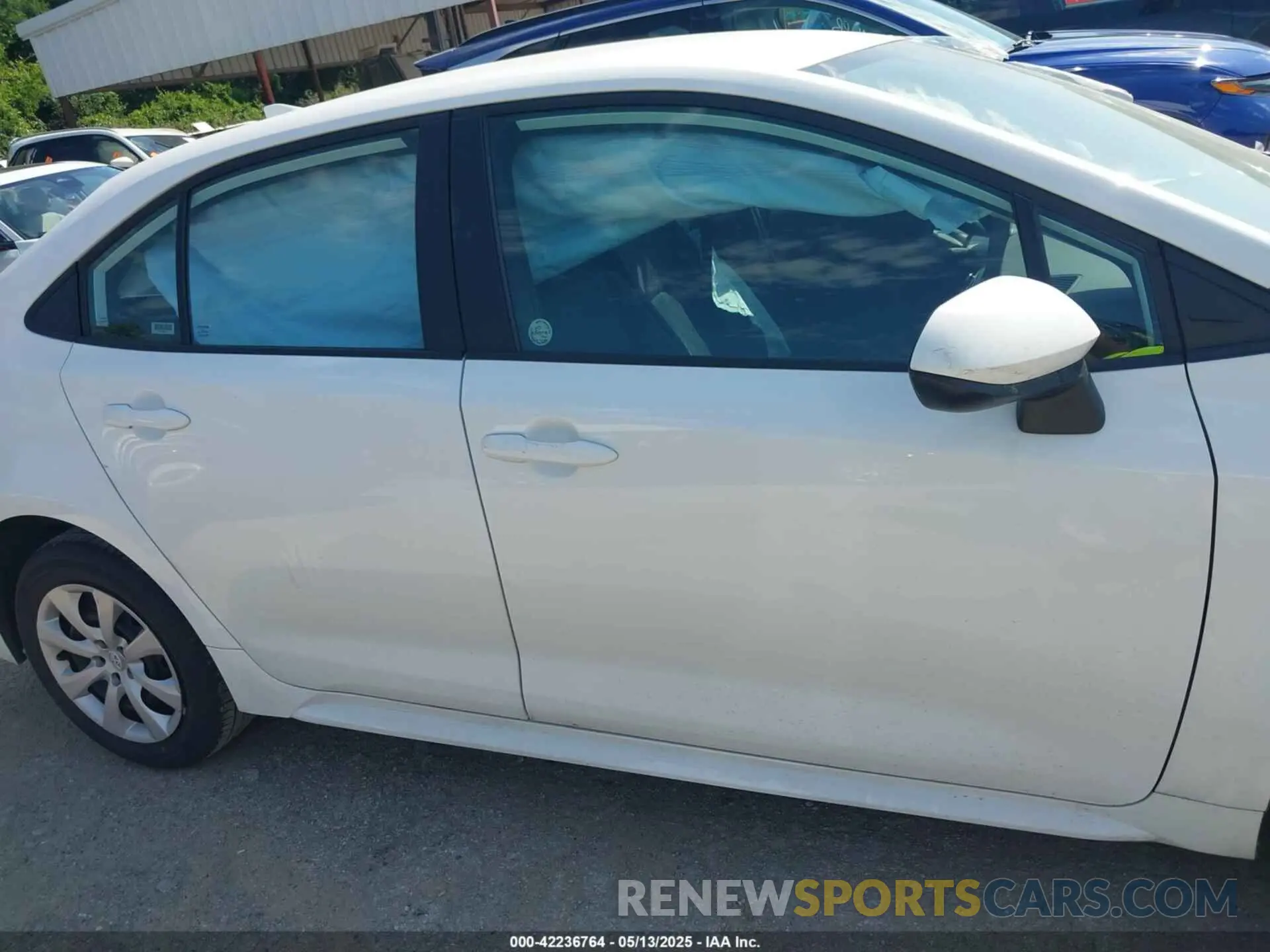 13 Photograph of a damaged car 5YFB4MDE3RP184136 TOYOTA COROLLA 2024