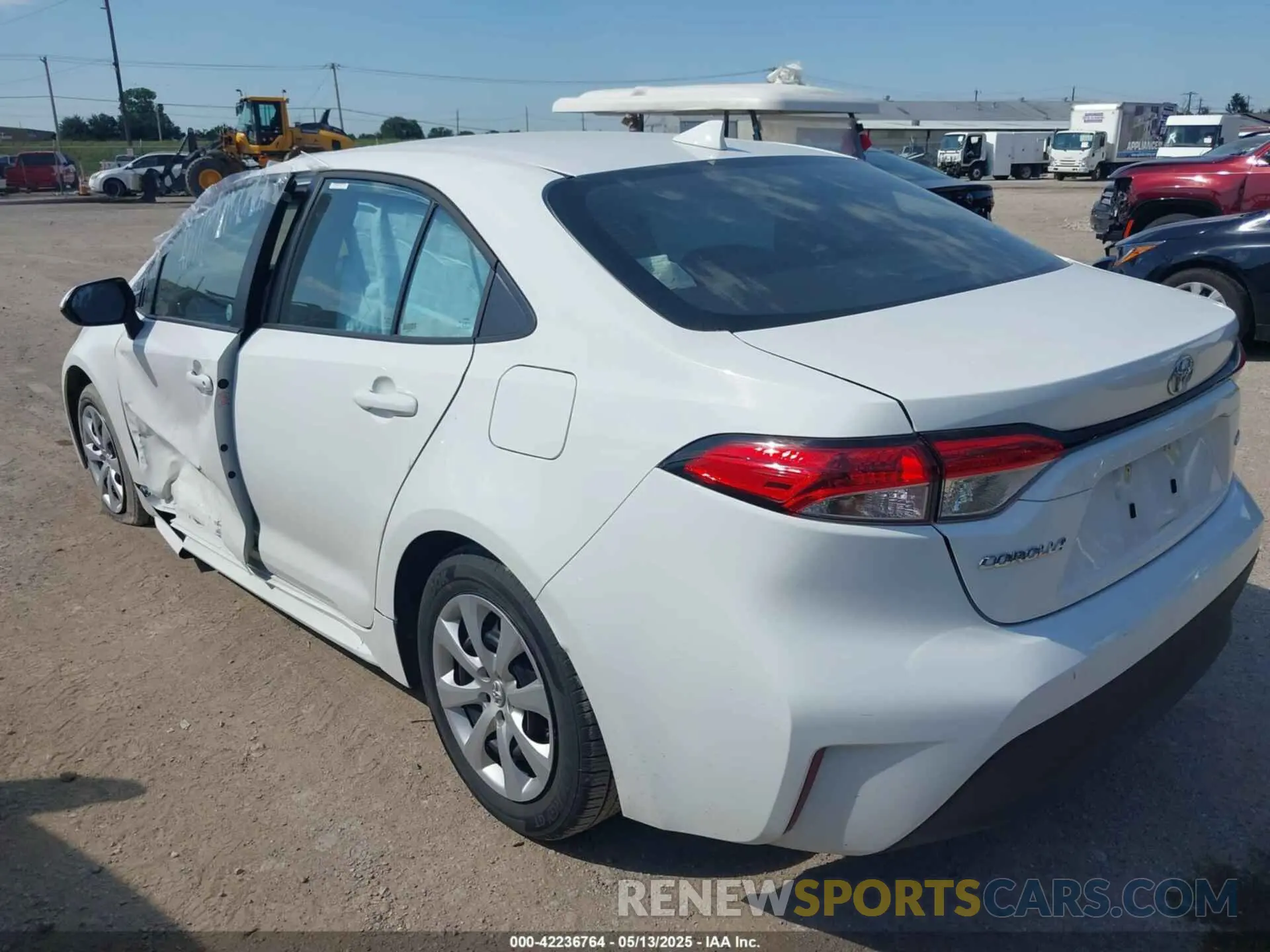 3 Photograph of a damaged car 5YFB4MDE3RP184136 TOYOTA COROLLA 2024