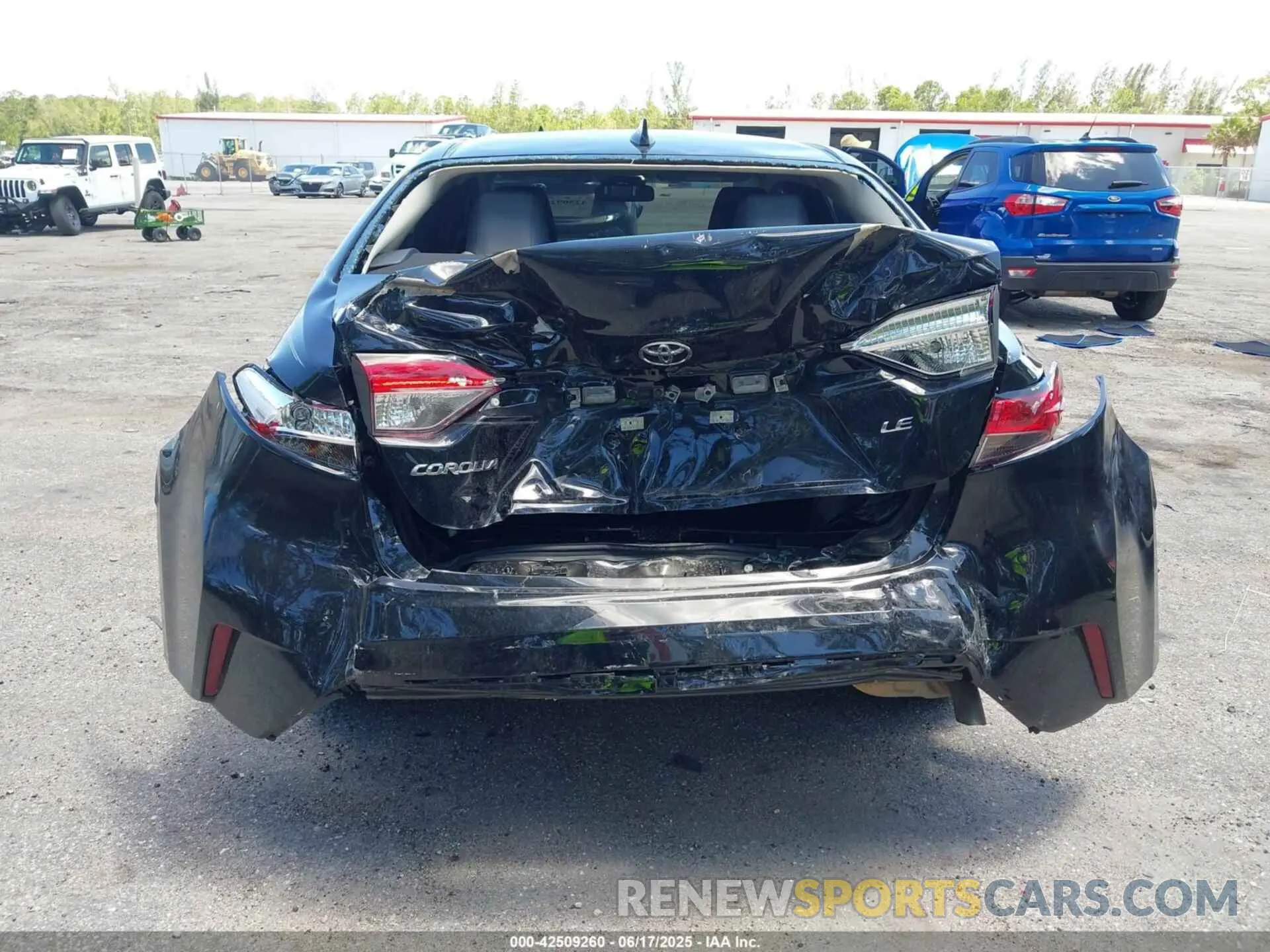 17 Photograph of a damaged car 5YFB4MDE3RP210539 TOYOTA COROLLA 2024
