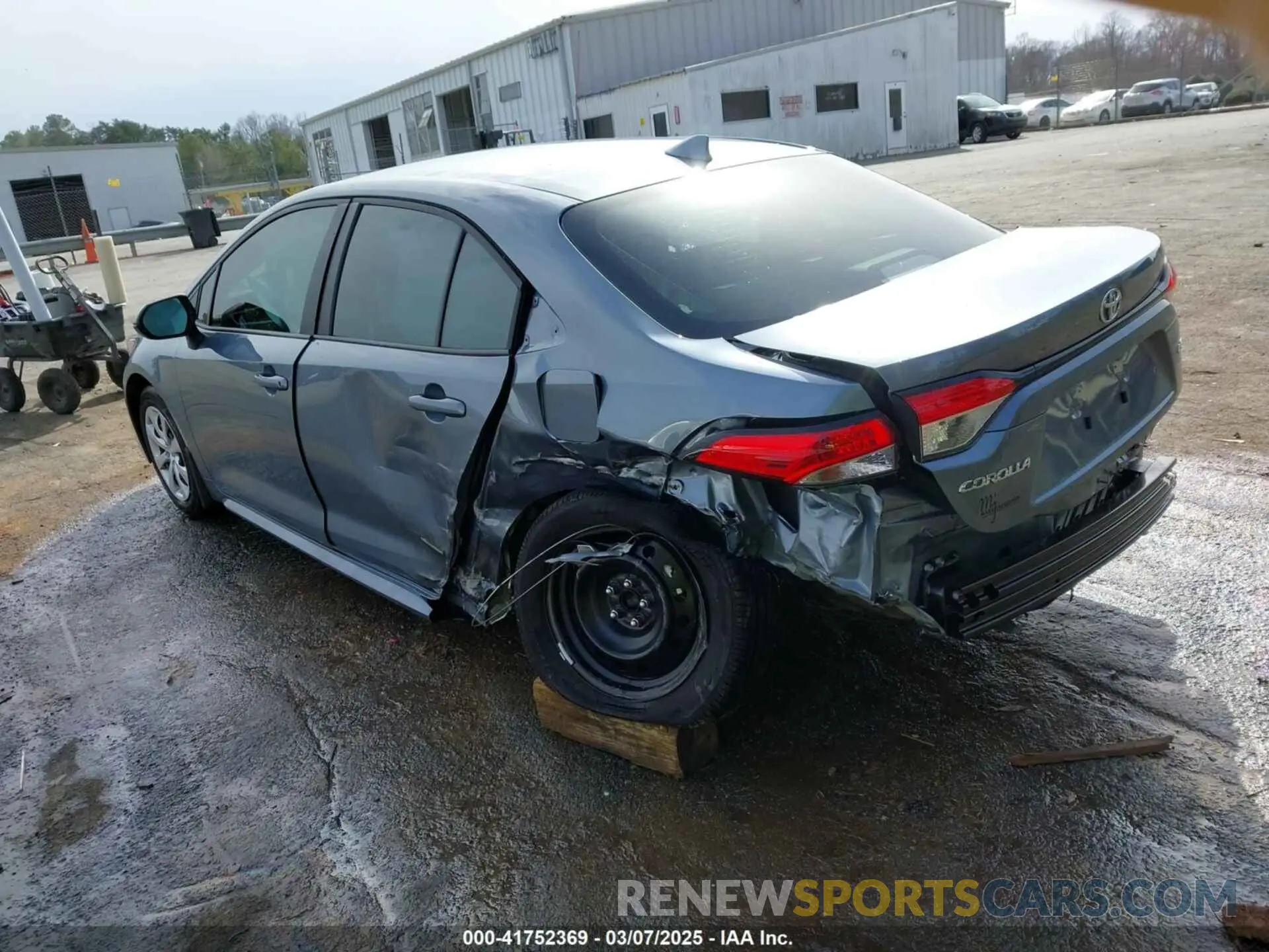 3 Photograph of a damaged car 5YFB4MDE3RP227776 TOYOTA COROLLA 2024