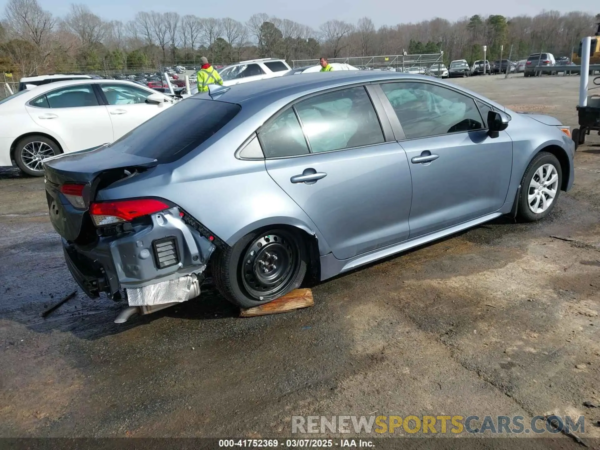 4 Photograph of a damaged car 5YFB4MDE3RP227776 TOYOTA COROLLA 2024