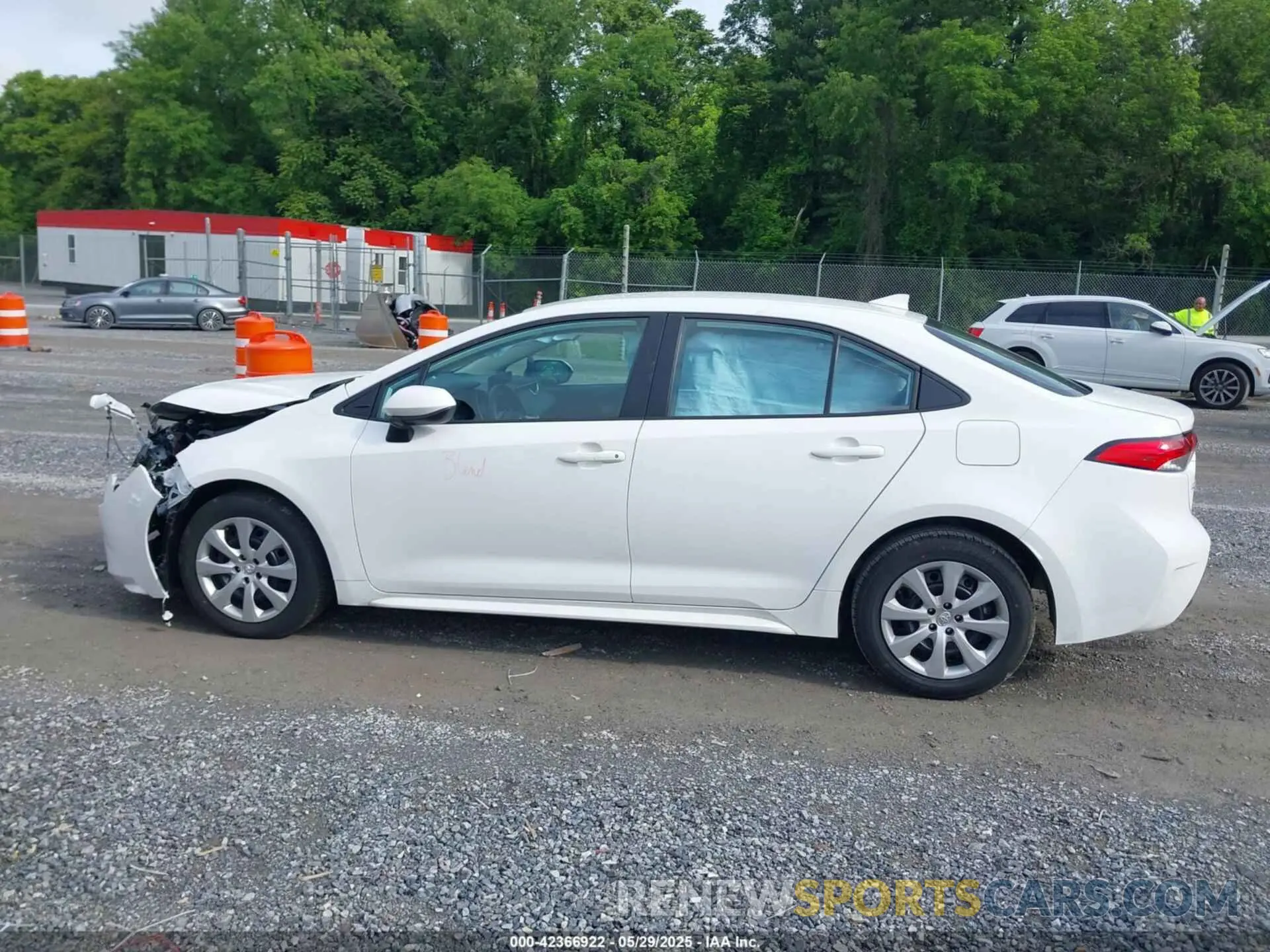 14 Photograph of a damaged car 5YFB4MDE4RP090590 TOYOTA COROLLA 2024