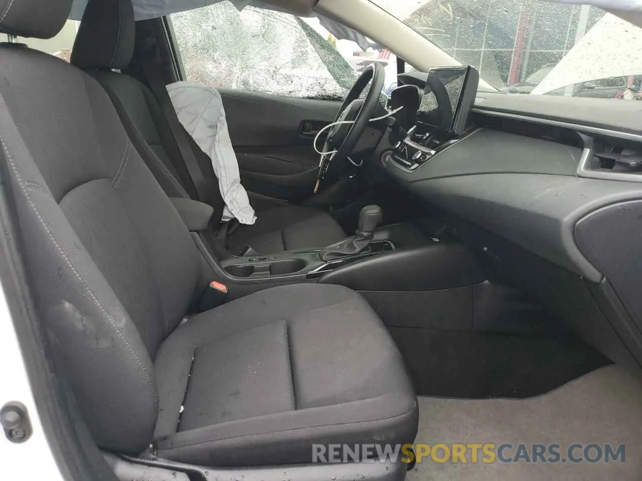 7 Photograph of a damaged car 5YFB4MDE4RP101295 TOYOTA COROLLA 2024