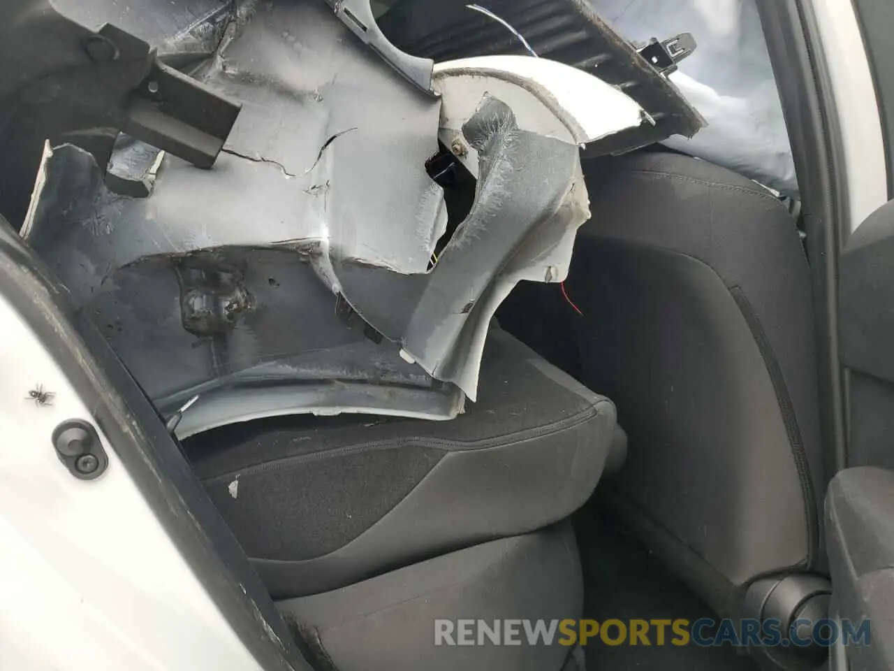 10 Photograph of a damaged car 5YFB4MDE4RP111549 TOYOTA COROLLA 2024