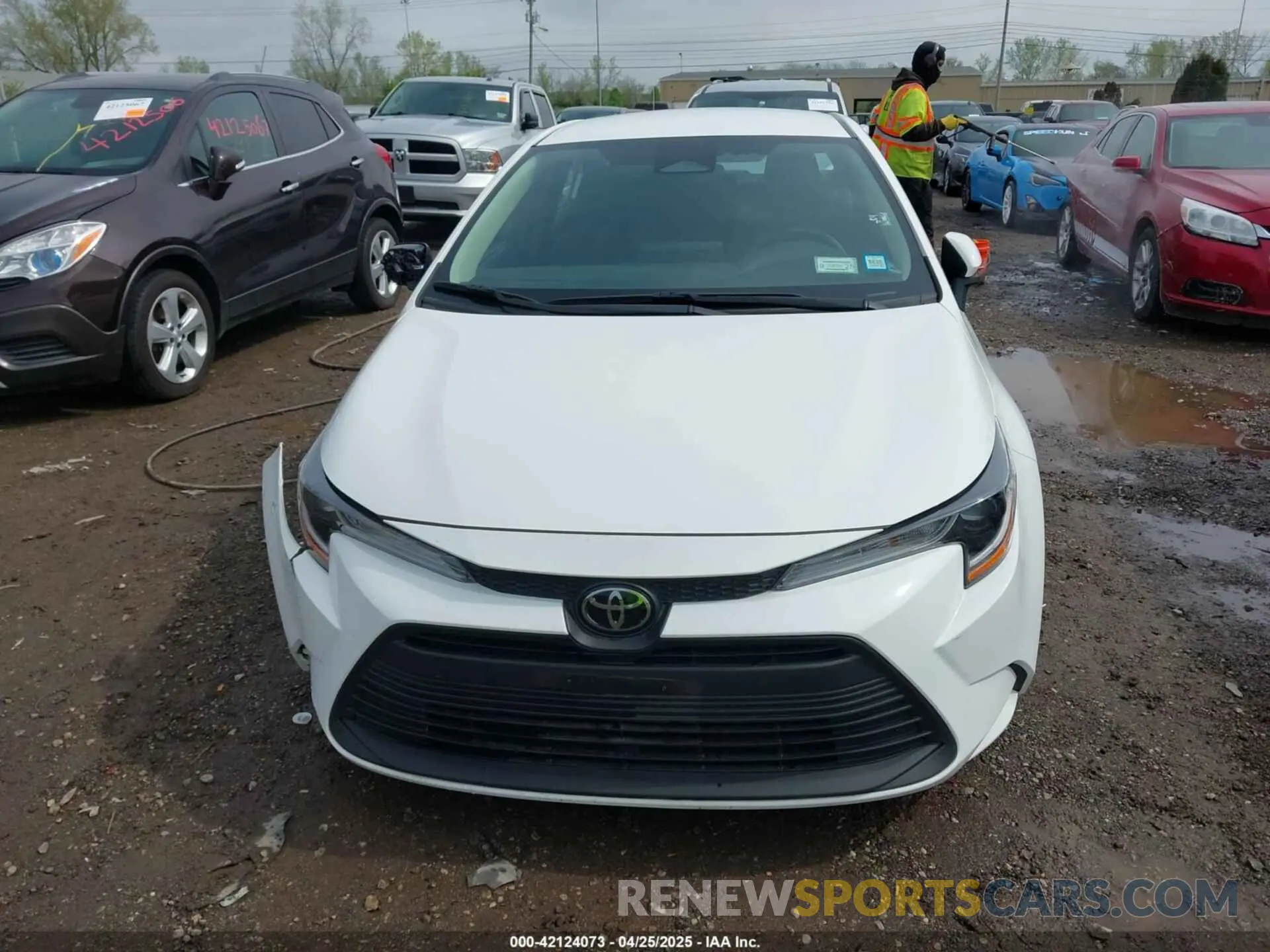 13 Photograph of a damaged car 5YFB4MDE4RP128125 TOYOTA COROLLA 2024