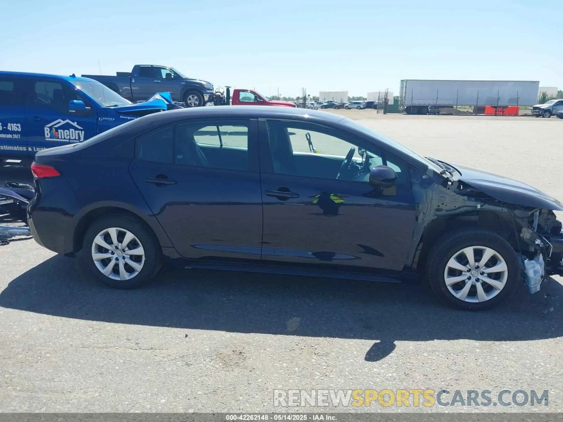 14 Photograph of a damaged car 5YFB4MDE4RP167362 TOYOTA COROLLA 2024