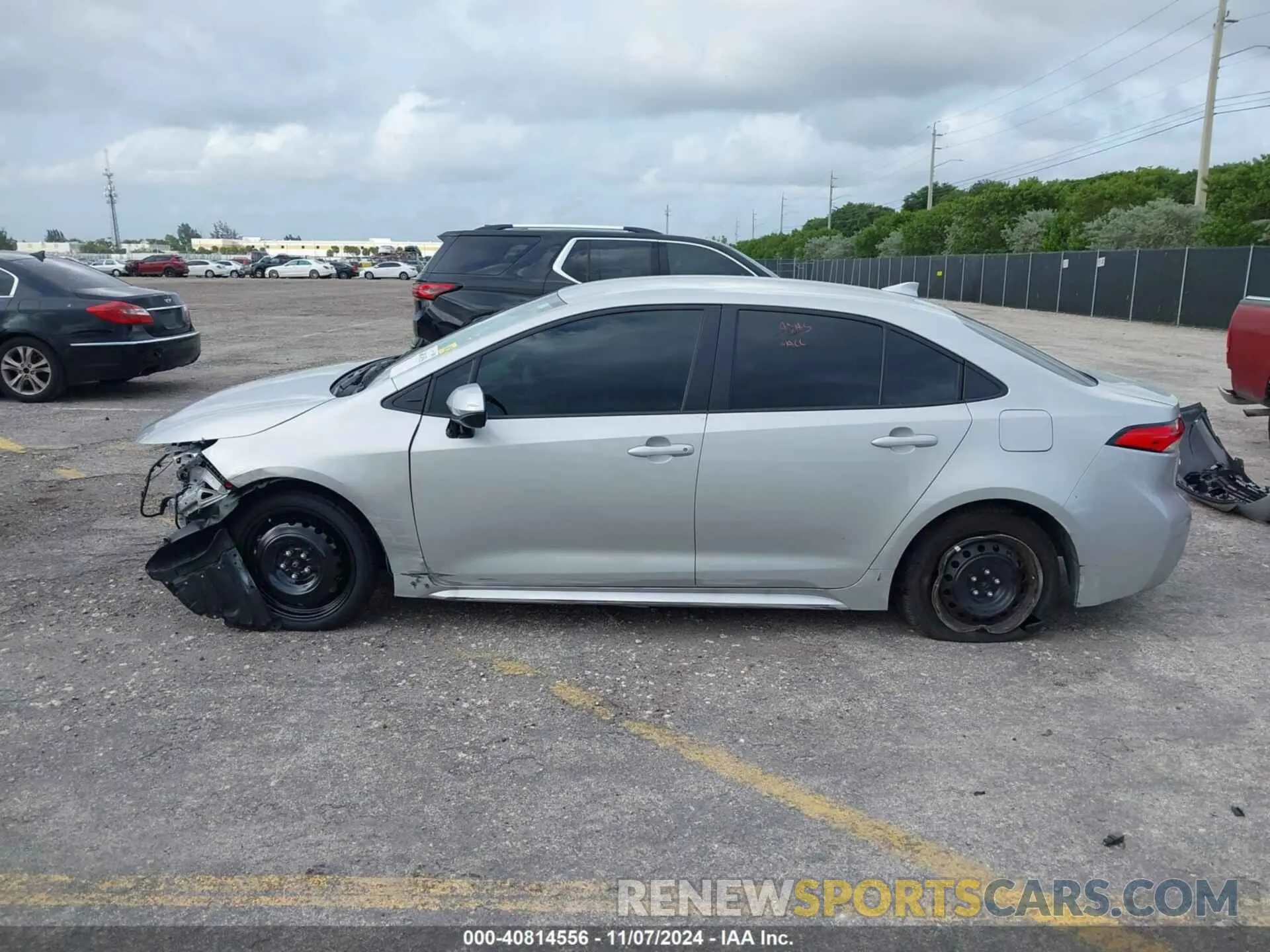 15 Photograph of a damaged car 5YFB4MDE4RP180788 TOYOTA COROLLA 2024