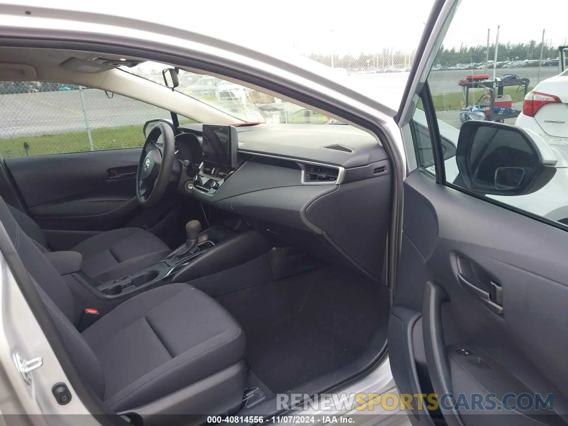 5 Photograph of a damaged car 5YFB4MDE4RP180788 TOYOTA COROLLA 2024