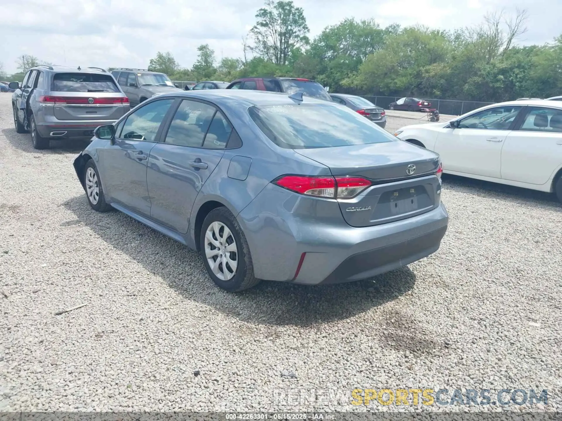 3 Photograph of a damaged car 5YFB4MDE4RP184081 TOYOTA COROLLA 2024