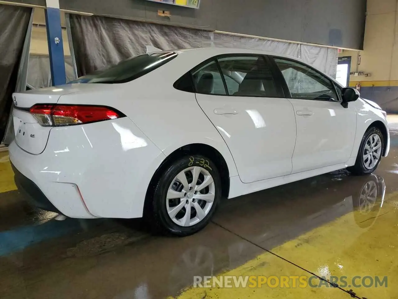 3 Photograph of a damaged car 5YFB4MDE4RP194187 TOYOTA COROLLA 2024