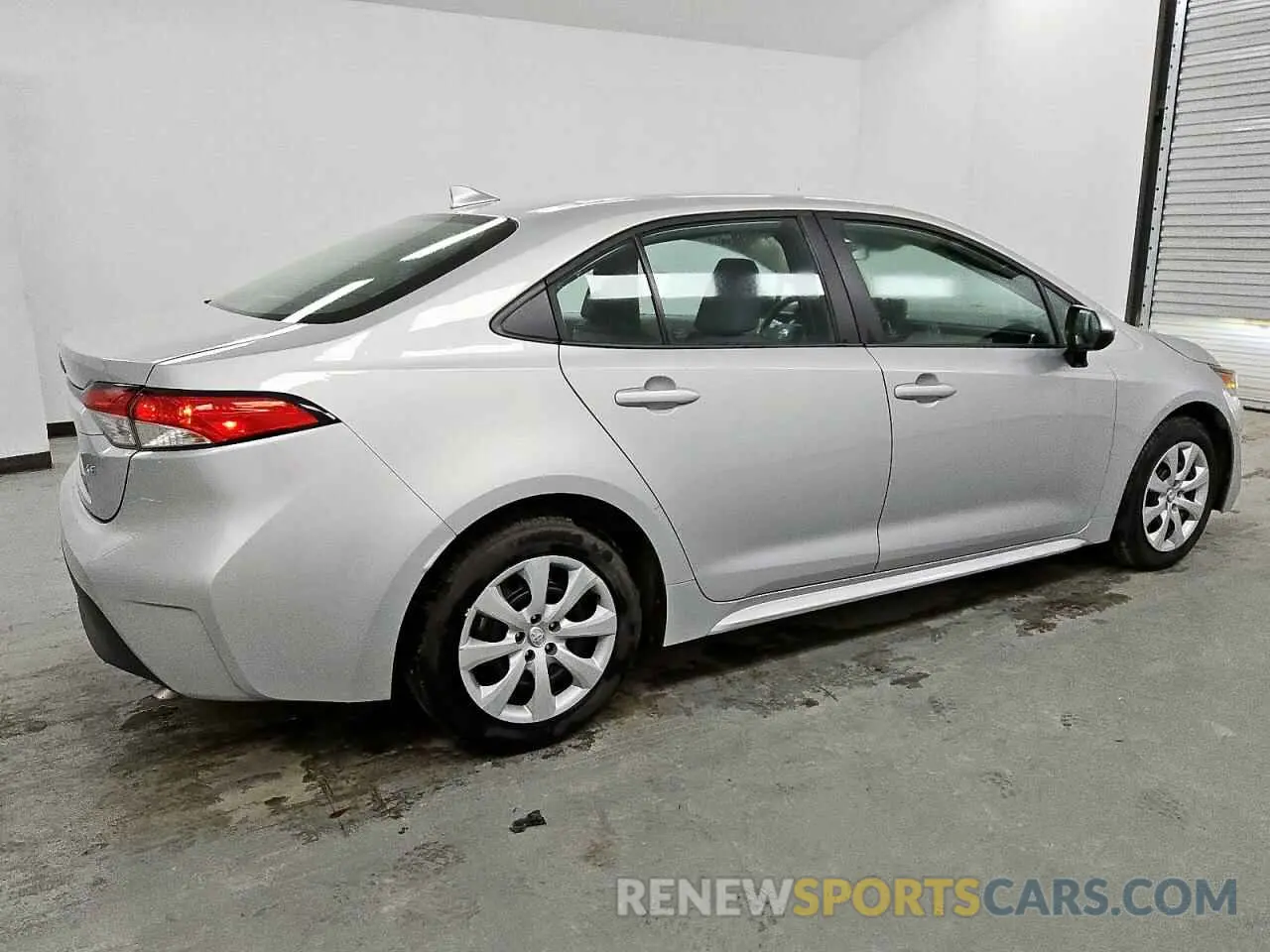 3 Photograph of a damaged car 5YFB4MDE5RP080652 TOYOTA COROLLA 2024