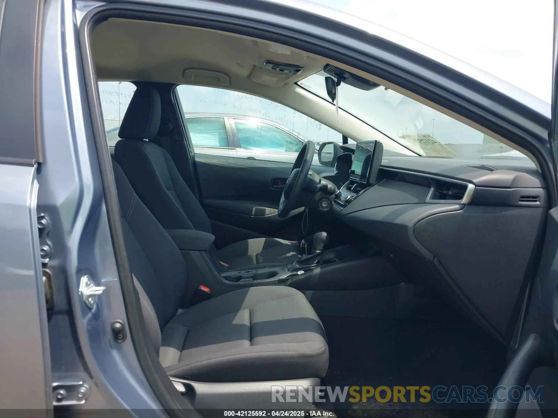 5 Photograph of a damaged car 5YFB4MDE5RP082420 TOYOTA COROLLA 2024