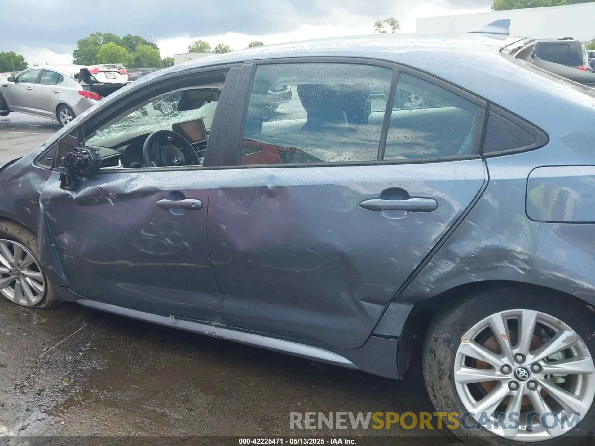 14 Photograph of a damaged car 5YFB4MDE5RP118820 TOYOTA COROLLA 2024