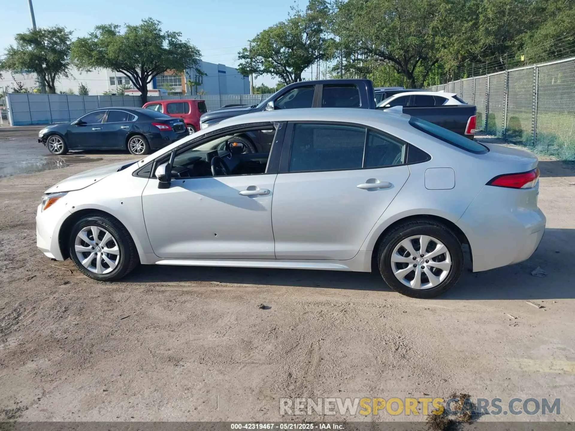 14 Photograph of a damaged car 5YFB4MDE5RP122429 TOYOTA COROLLA 2024