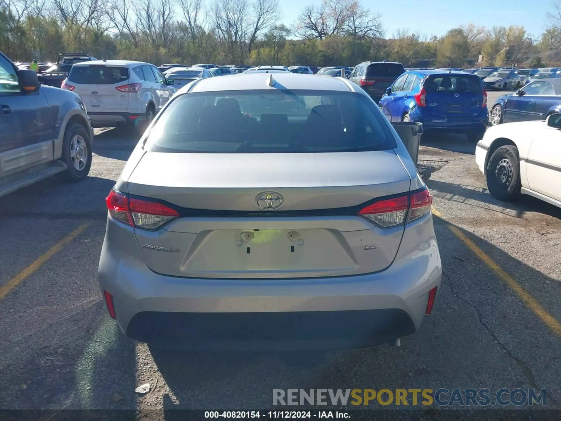 17 Photograph of a damaged car 5YFB4MDE5RP139411 TOYOTA COROLLA 2024