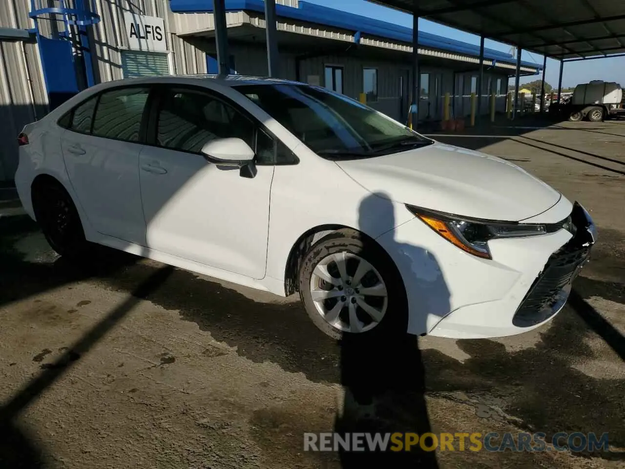 4 Photograph of a damaged car 5YFB4MDE5RP151588 TOYOTA COROLLA 2024