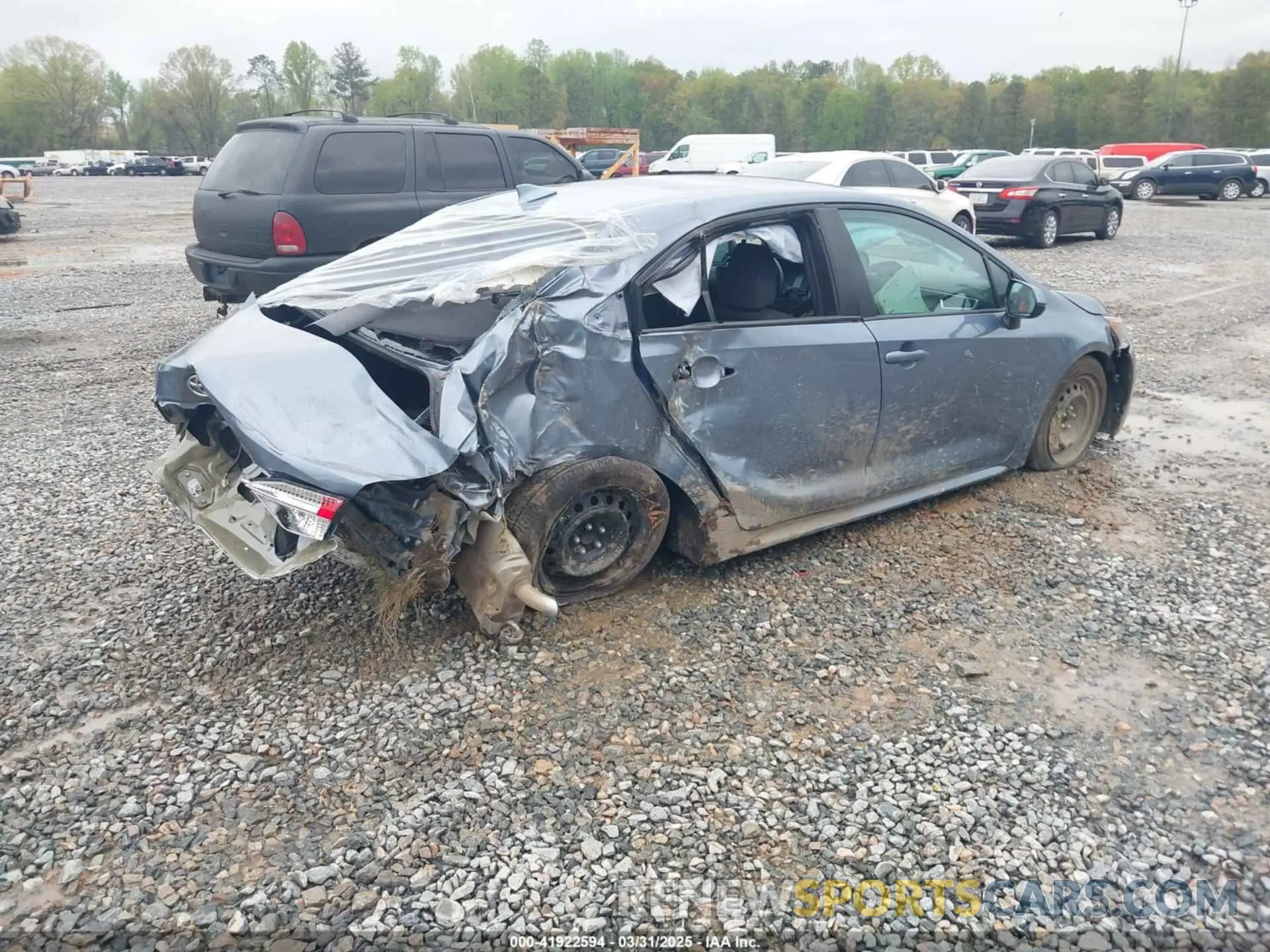 4 Photograph of a damaged car 5YFB4MDE5RP170447 TOYOTA COROLLA 2024