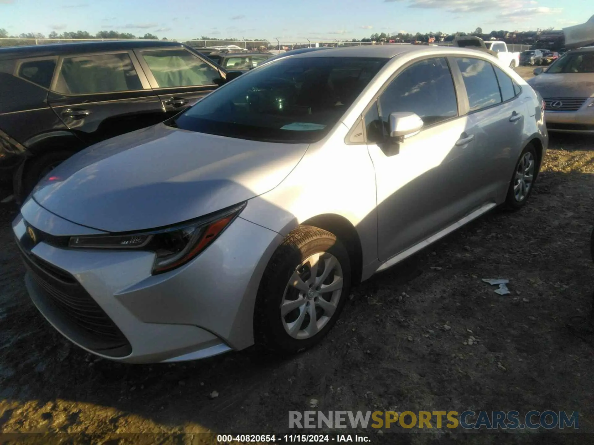 2 Photograph of a damaged car 5YFB4MDE5RP187992 TOYOTA COROLLA 2024
