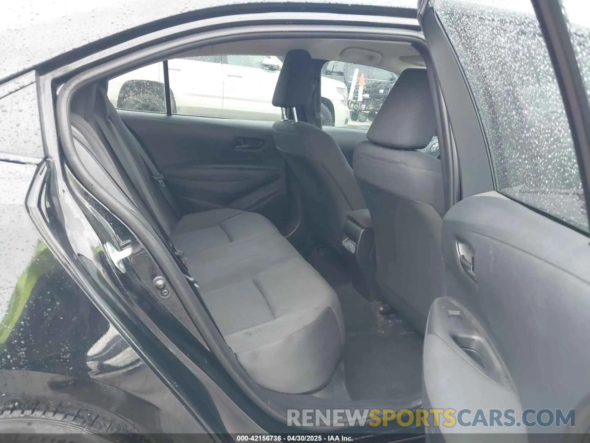 8 Photograph of a damaged car 5YFB4MDE5RP194893 TOYOTA COROLLA 2024