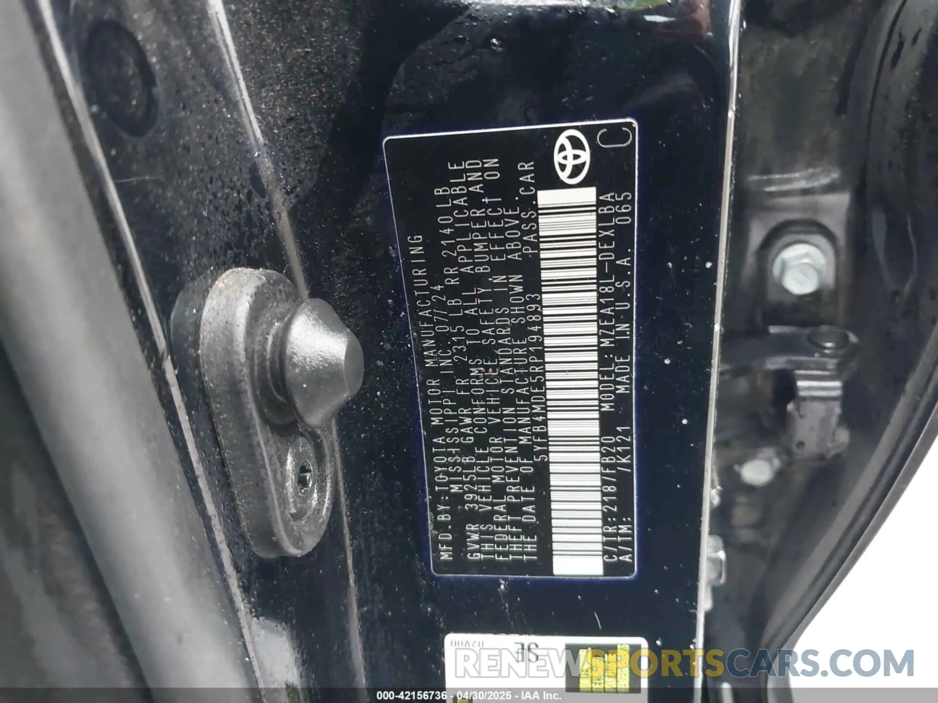 9 Photograph of a damaged car 5YFB4MDE5RP194893 TOYOTA COROLLA 2024