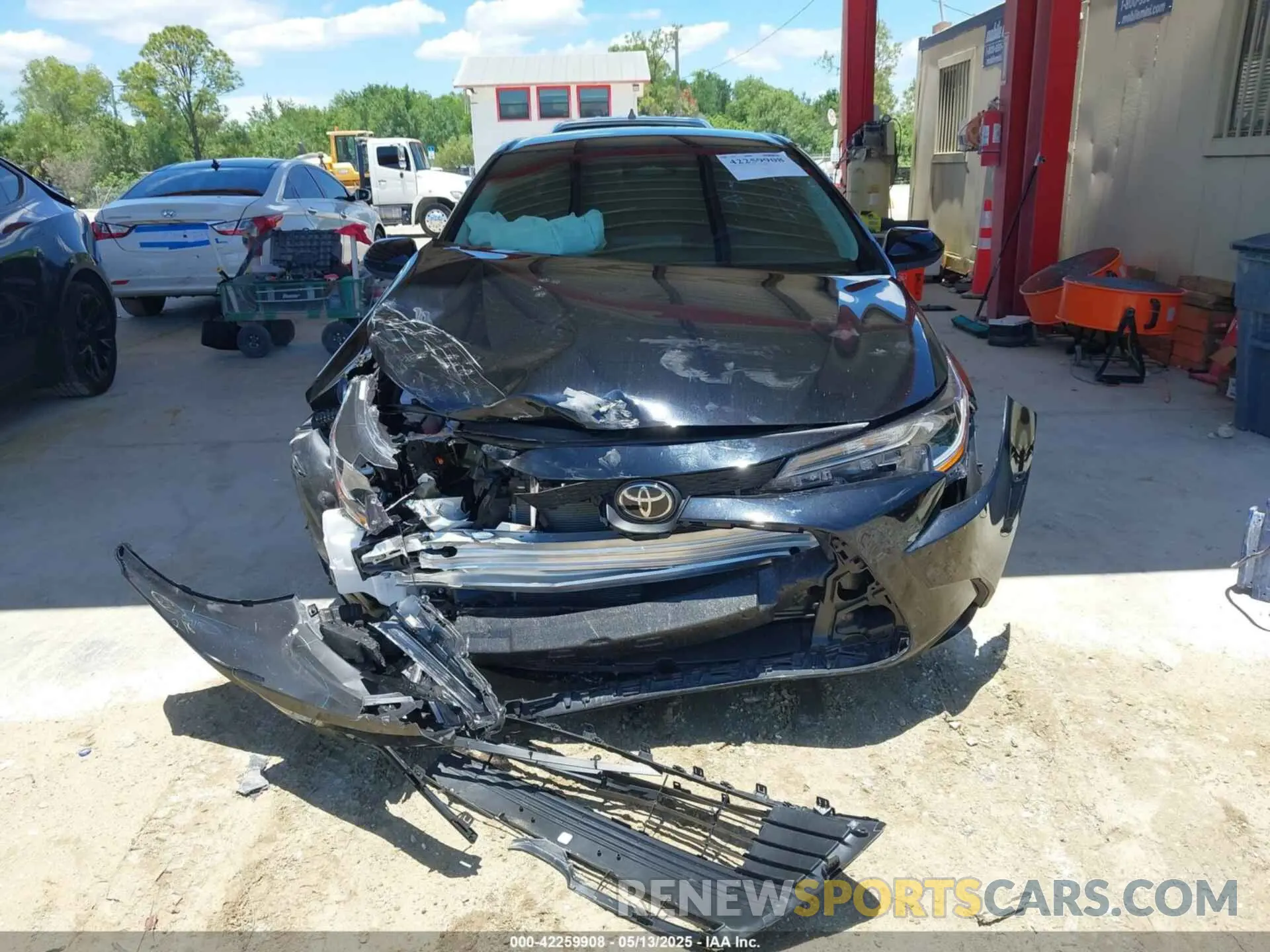 12 Photograph of a damaged car 5YFB4MDE5RP214527 TOYOTA COROLLA 2024