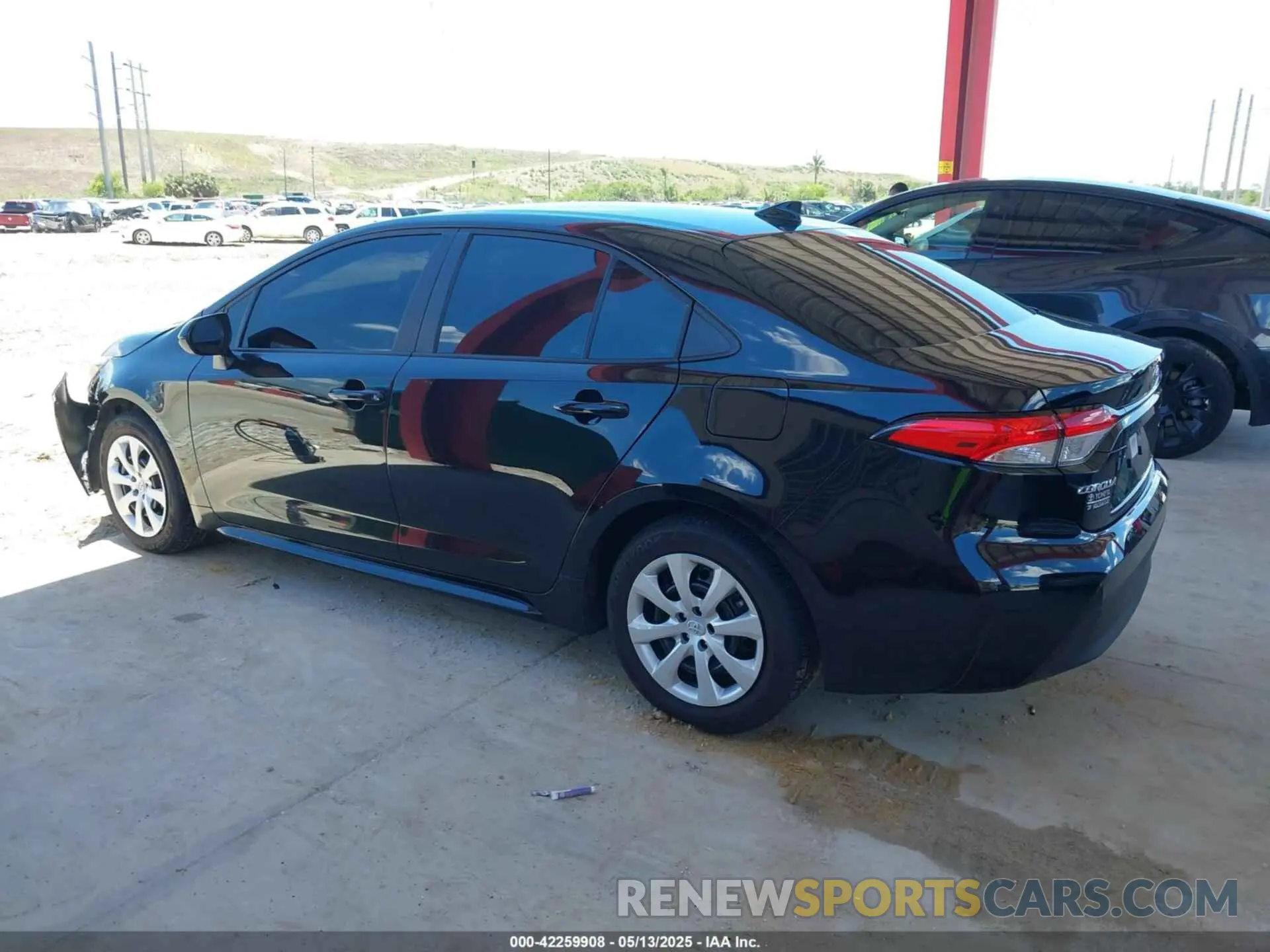 14 Photograph of a damaged car 5YFB4MDE5RP214527 TOYOTA COROLLA 2024