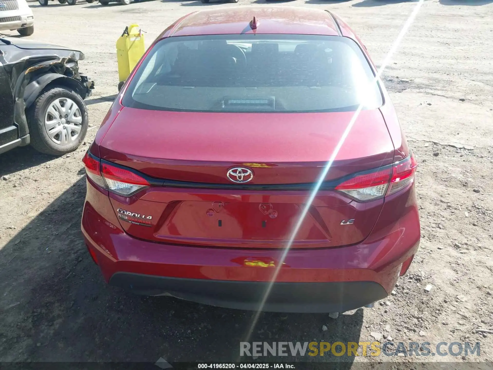 16 Photograph of a damaged car 5YFB4MDE5RP216942 TOYOTA COROLLA 2024