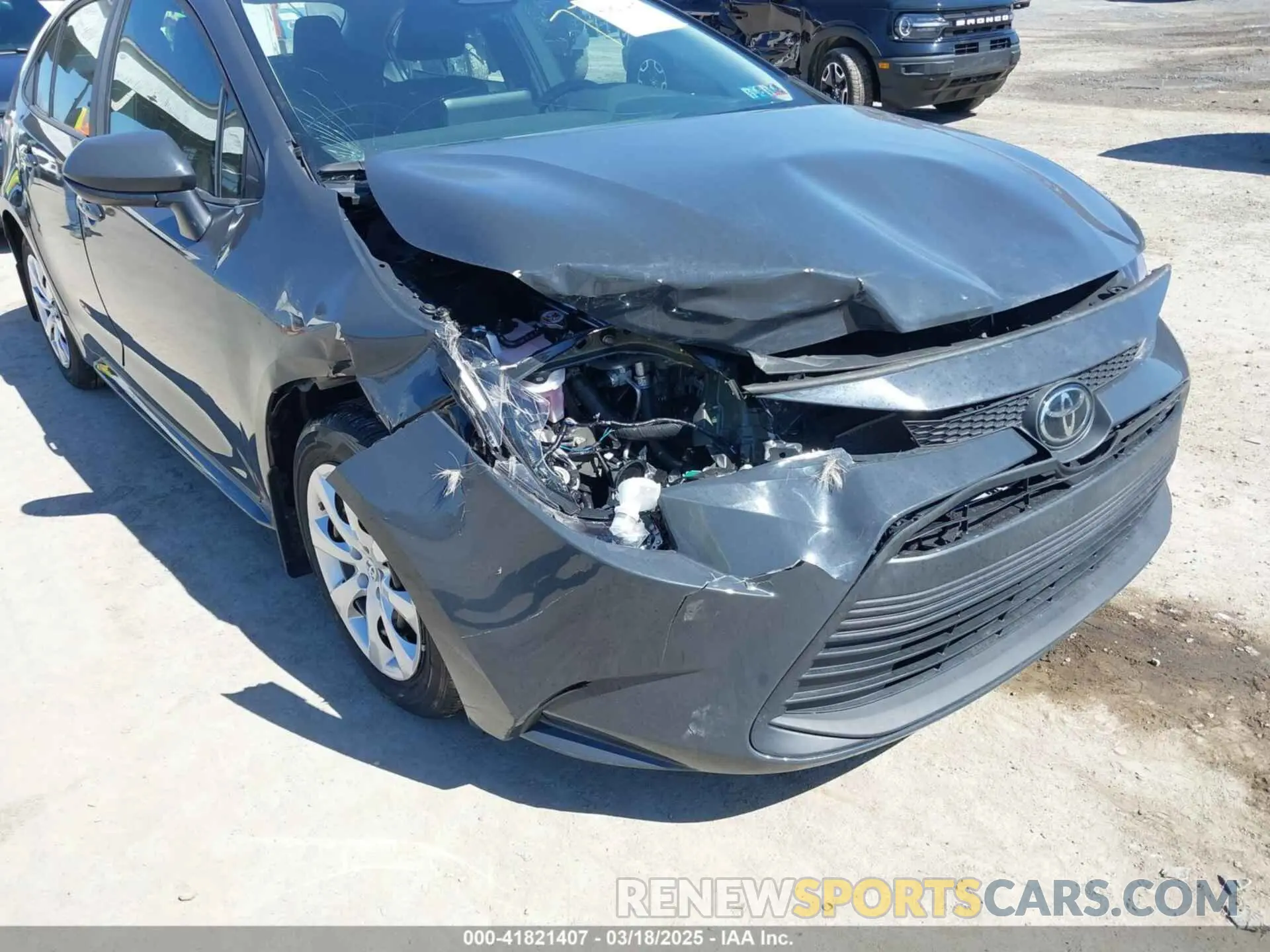 6 Photograph of a damaged car 5YFB4MDE6RP167749 TOYOTA COROLLA 2024