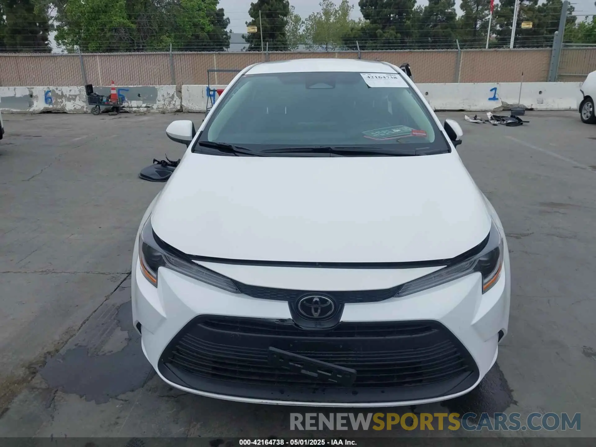 13 Photograph of a damaged car 5YFB4MDE6RP183952 TOYOTA COROLLA 2024