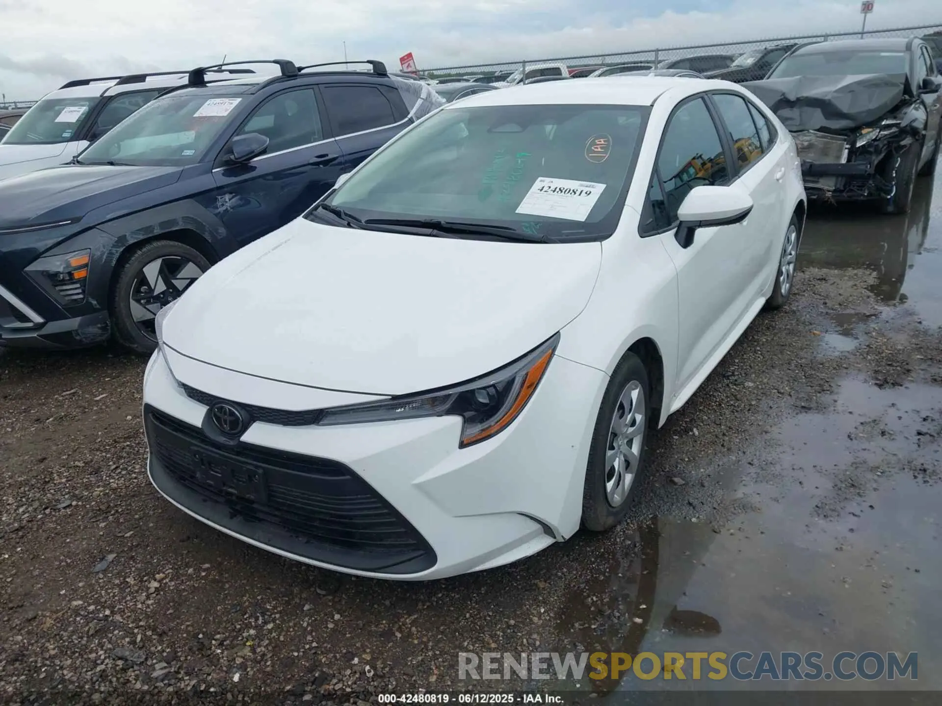 2 Photograph of a damaged car 5YFB4MDE6RP191713 TOYOTA COROLLA 2024