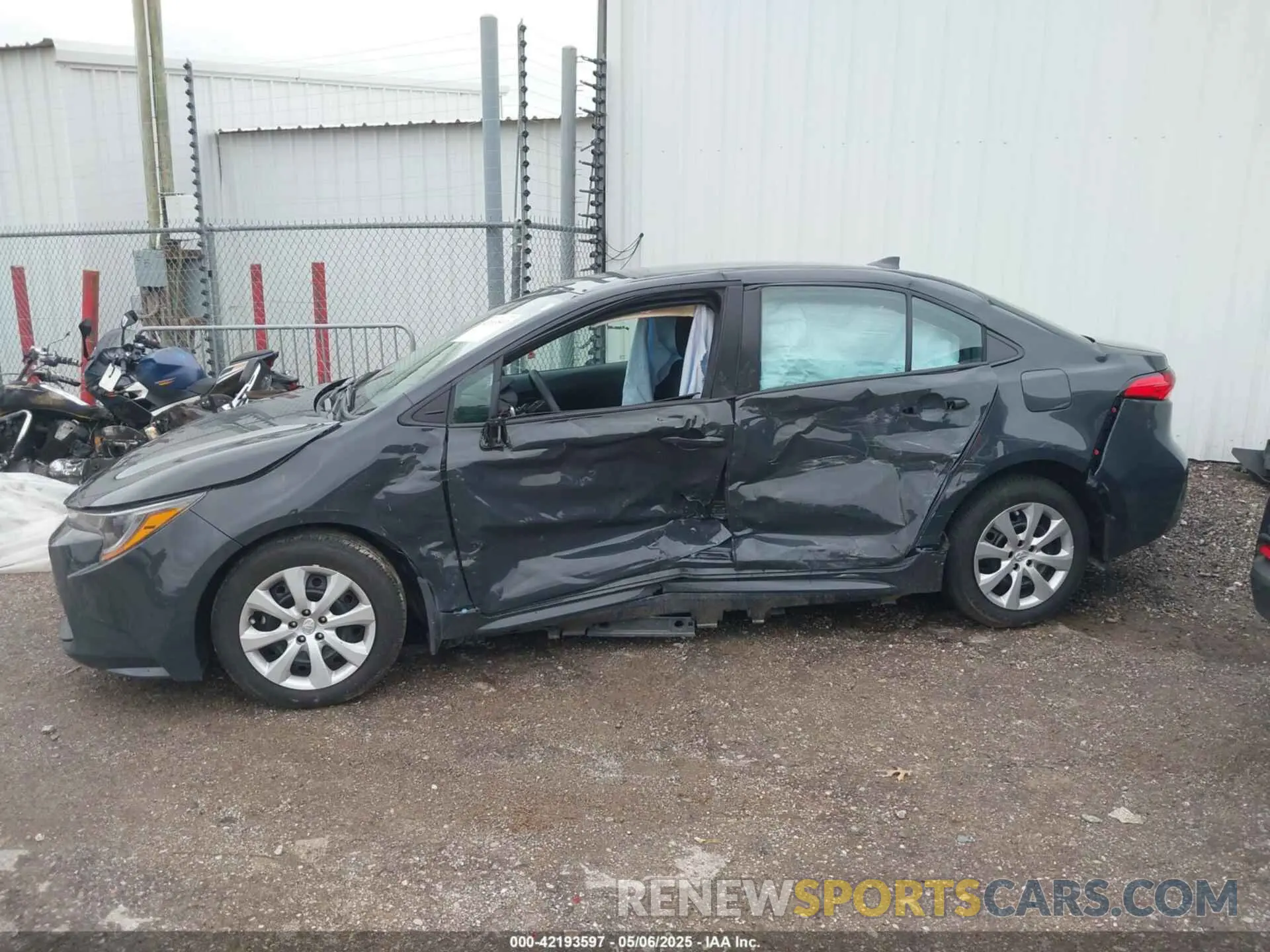 13 Photograph of a damaged car 5YFB4MDE6RP196538 TOYOTA COROLLA 2024