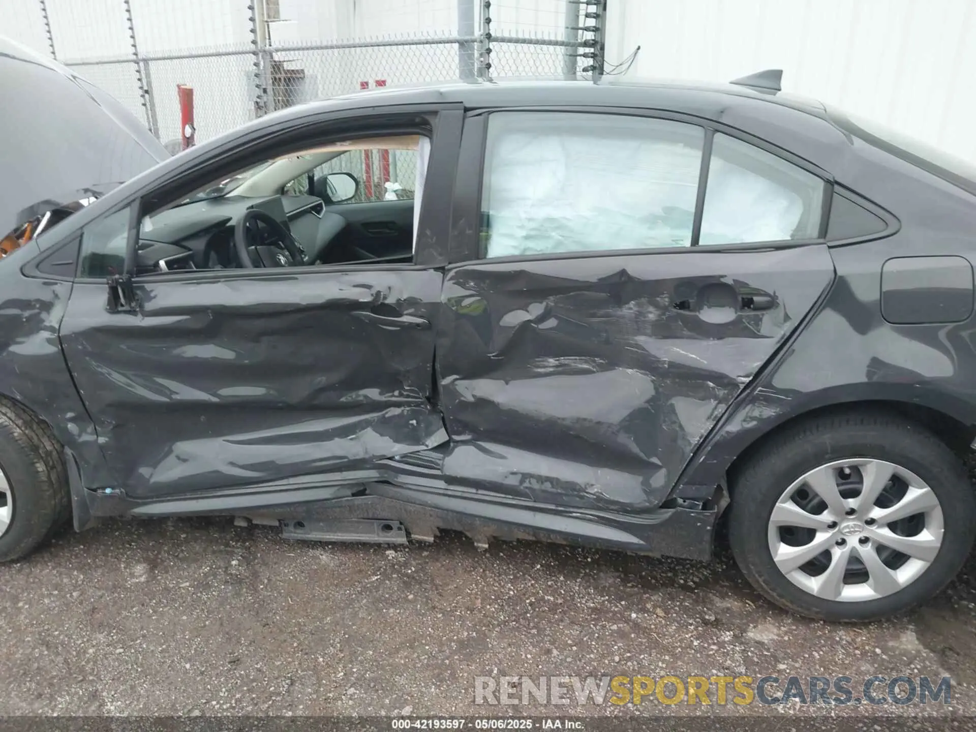 6 Photograph of a damaged car 5YFB4MDE6RP196538 TOYOTA COROLLA 2024