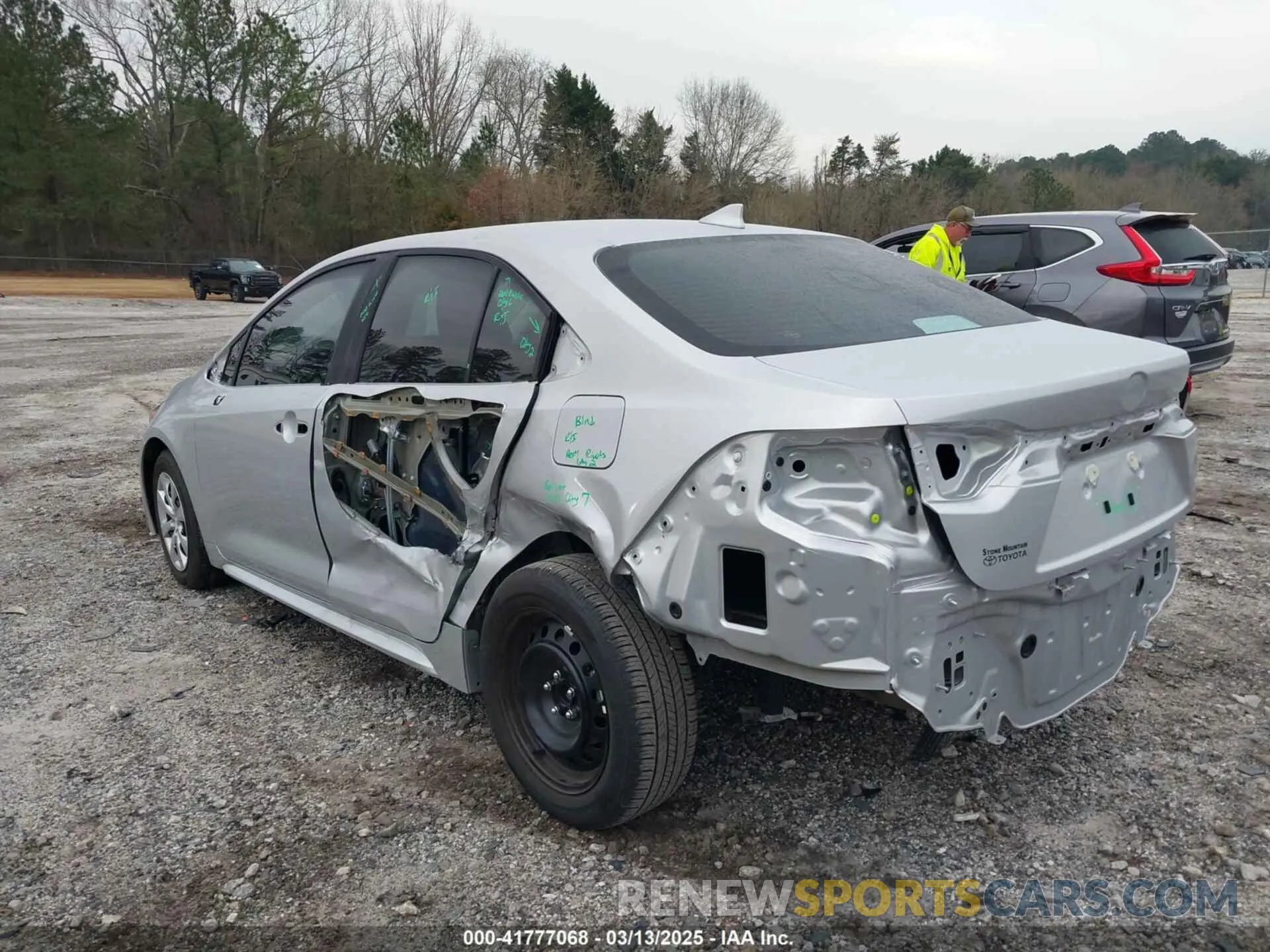 6 Photograph of a damaged car 5YFB4MDE6RP224757 TOYOTA COROLLA 2024