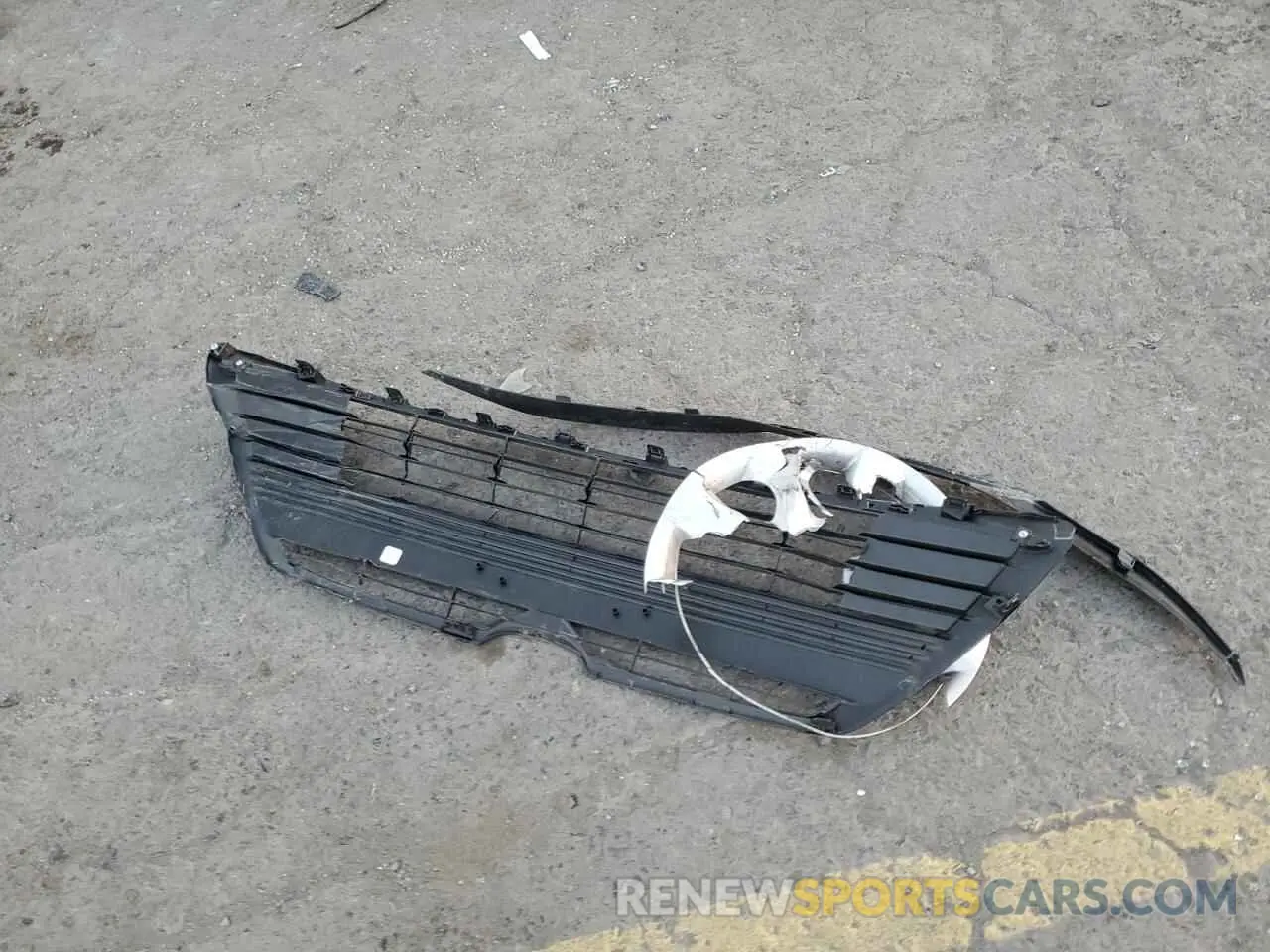 12 Photograph of a damaged car 5YFB4MDE7RP087506 TOYOTA COROLLA 2024