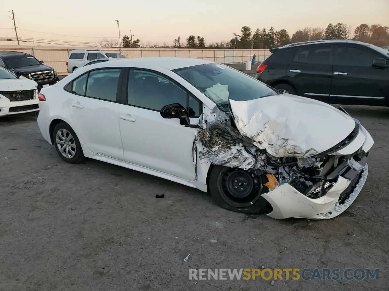 4 Photograph of a damaged car 5YFB4MDE7RP087506 TOYOTA COROLLA 2024