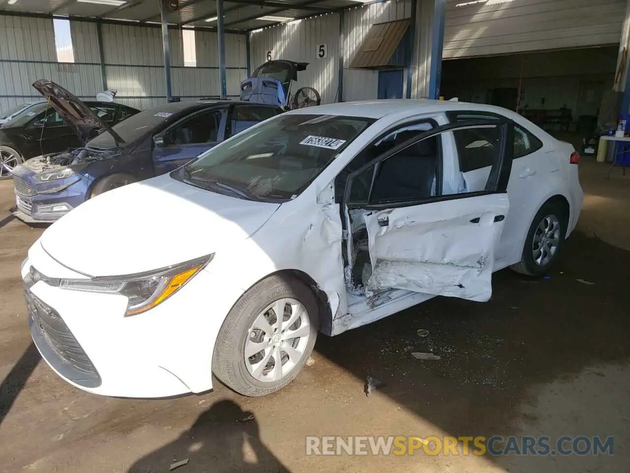 1 Photograph of a damaged car 5YFB4MDE7RP098327 TOYOTA COROLLA 2024