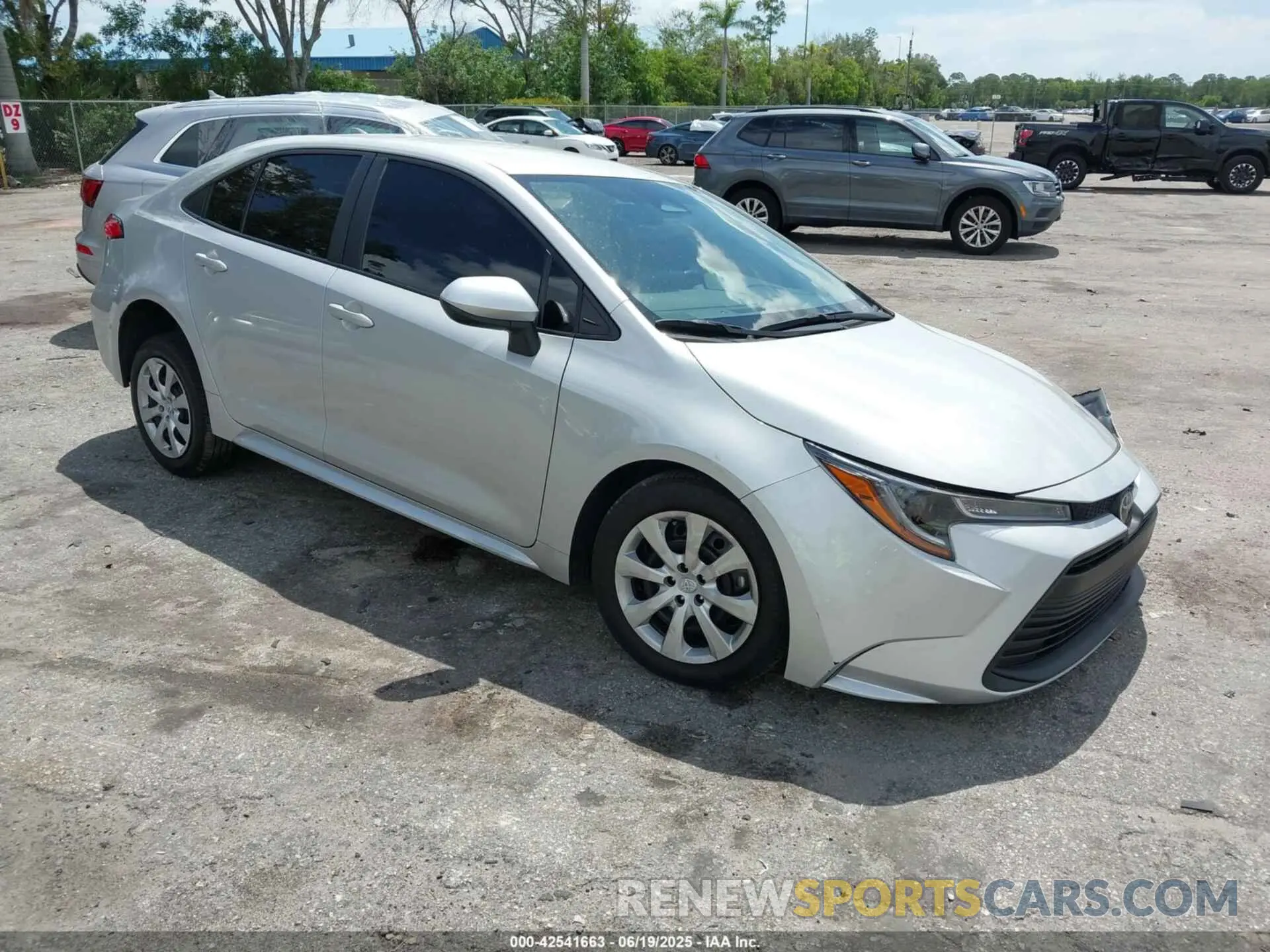 1 Photograph of a damaged car 5YFB4MDE7RP107267 TOYOTA COROLLA 2024