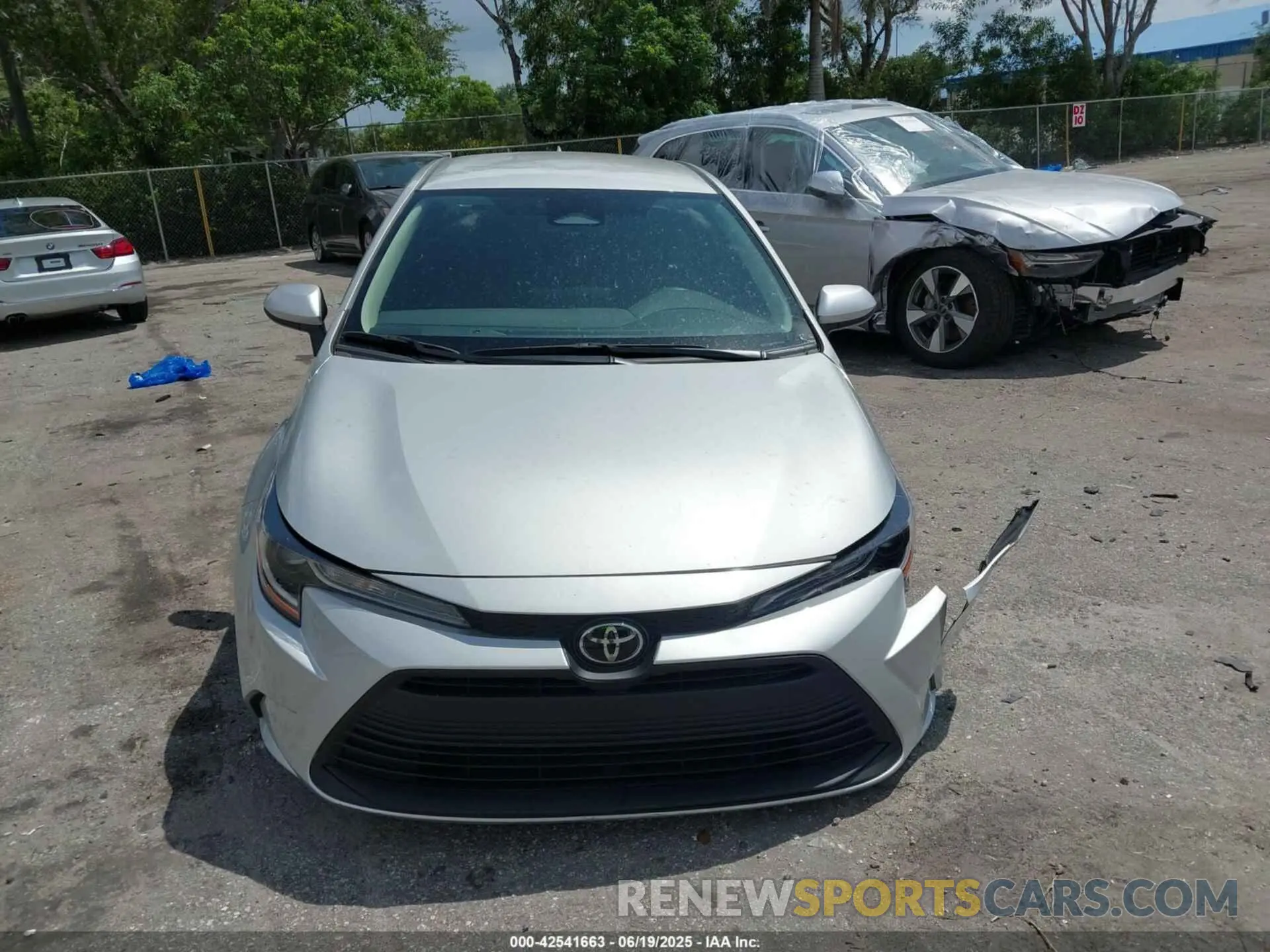 11 Photograph of a damaged car 5YFB4MDE7RP107267 TOYOTA COROLLA 2024