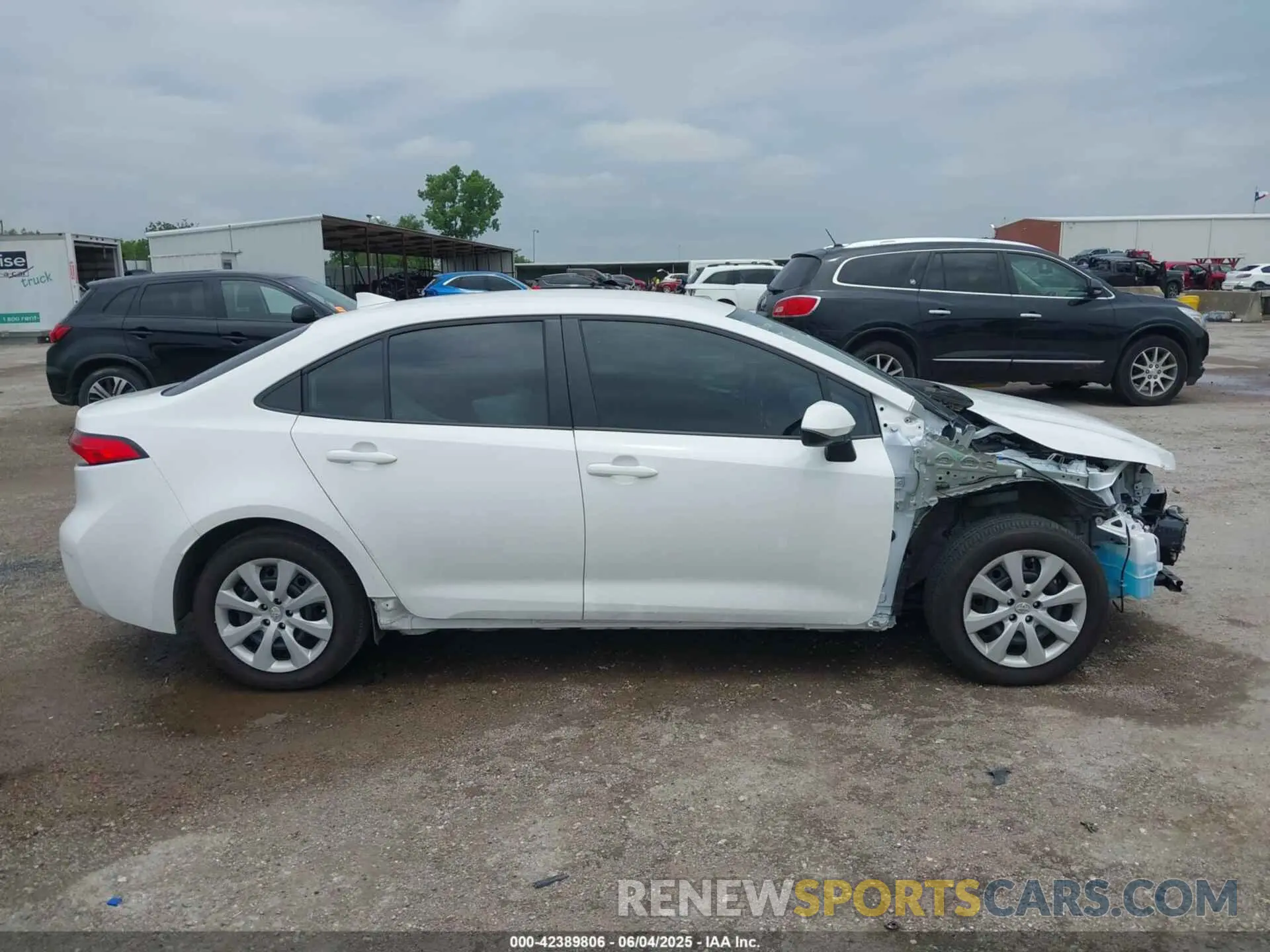 14 Photograph of a damaged car 5YFB4MDE7RP200791 TOYOTA COROLLA 2024